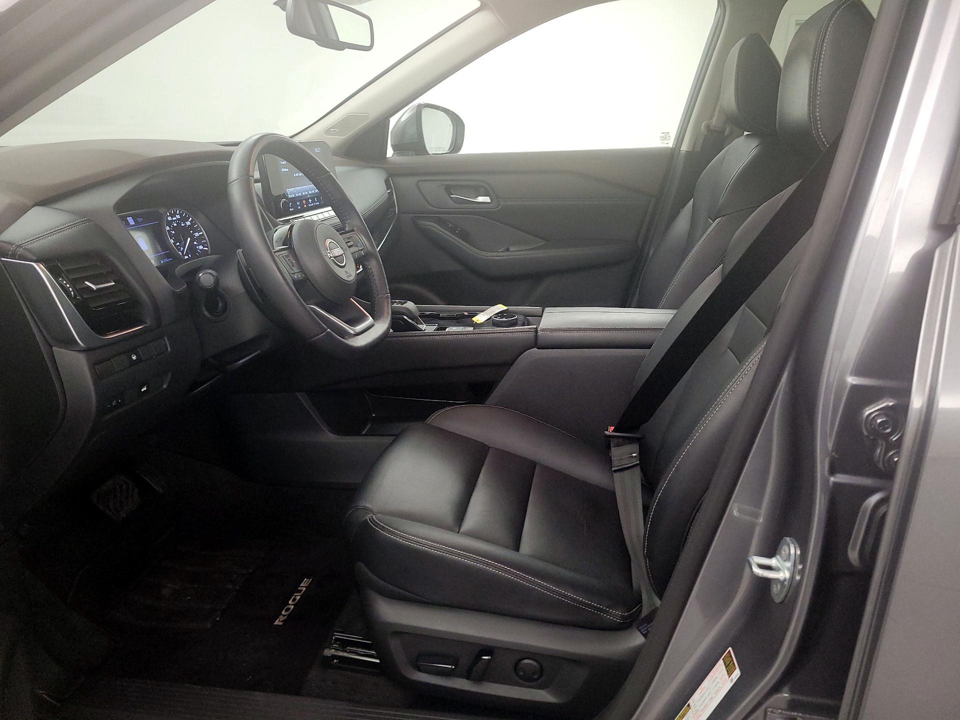 Thumbnail: 2023 Nissan Rogue - 11