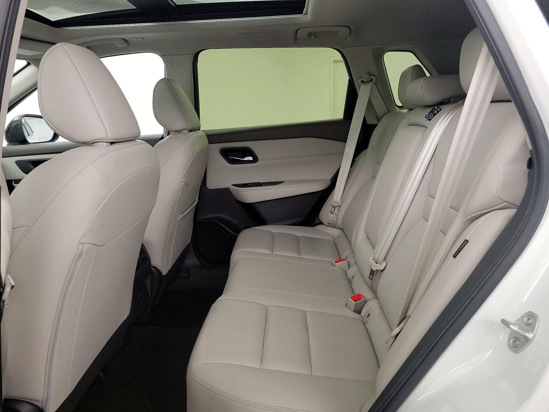 Thumbnail: 2023 Nissan Rogue - 20