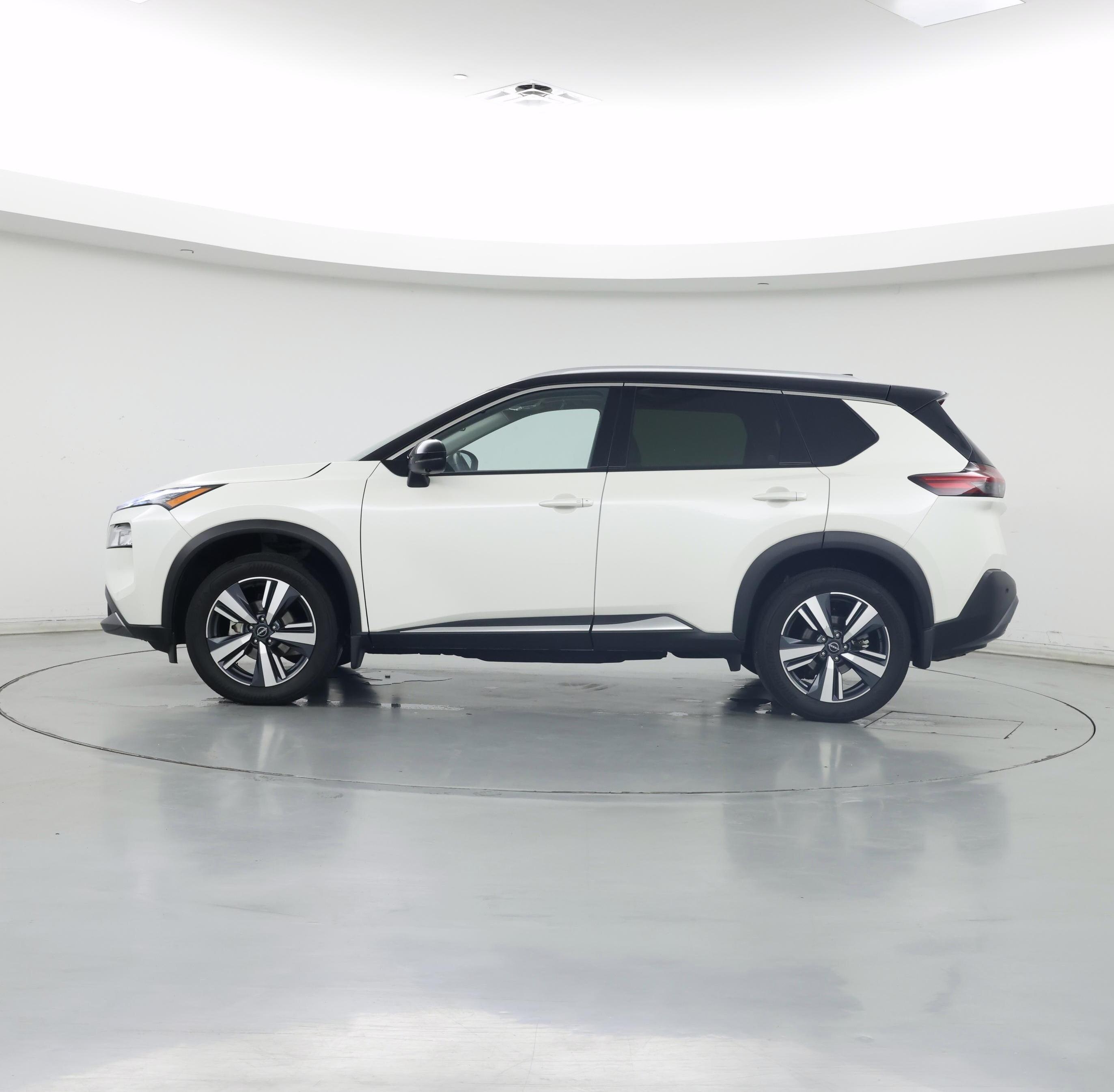 Thumbnail: 2023 Nissan Rogue - 3