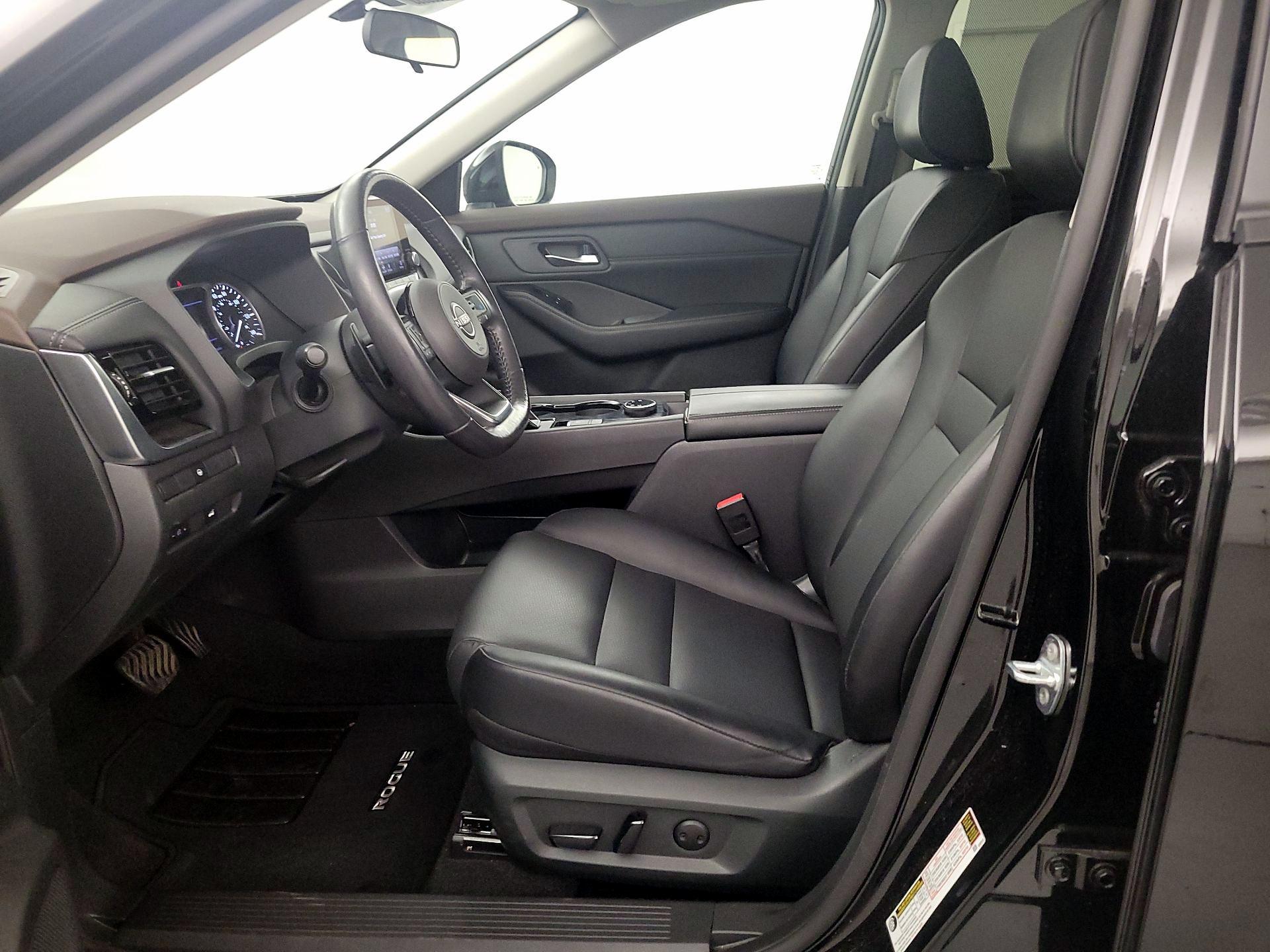 Thumbnail: 2023 Nissan Rogue - 11