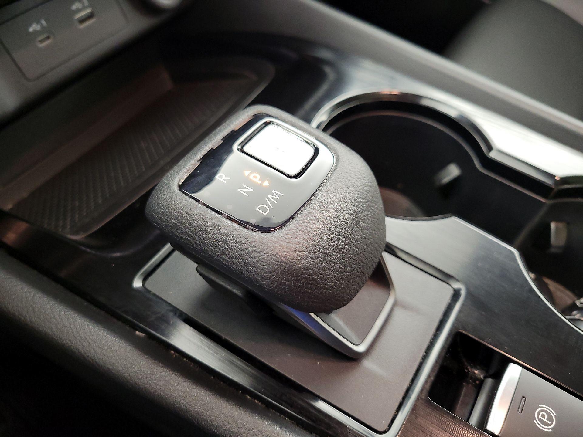 Thumbnail: 2022 Nissan Rogue - 17