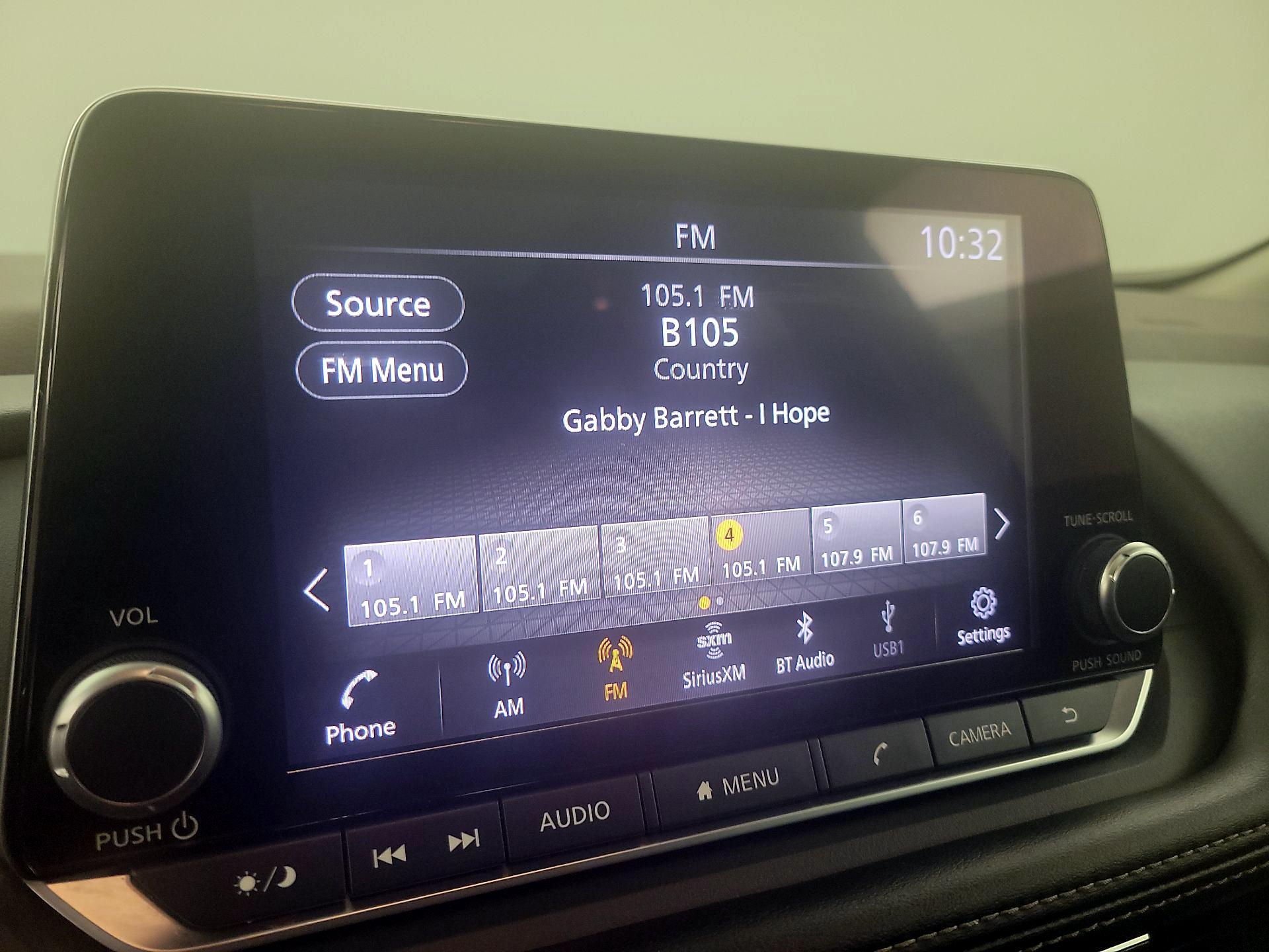 Thumbnail: 2022 Nissan Rogue - 15