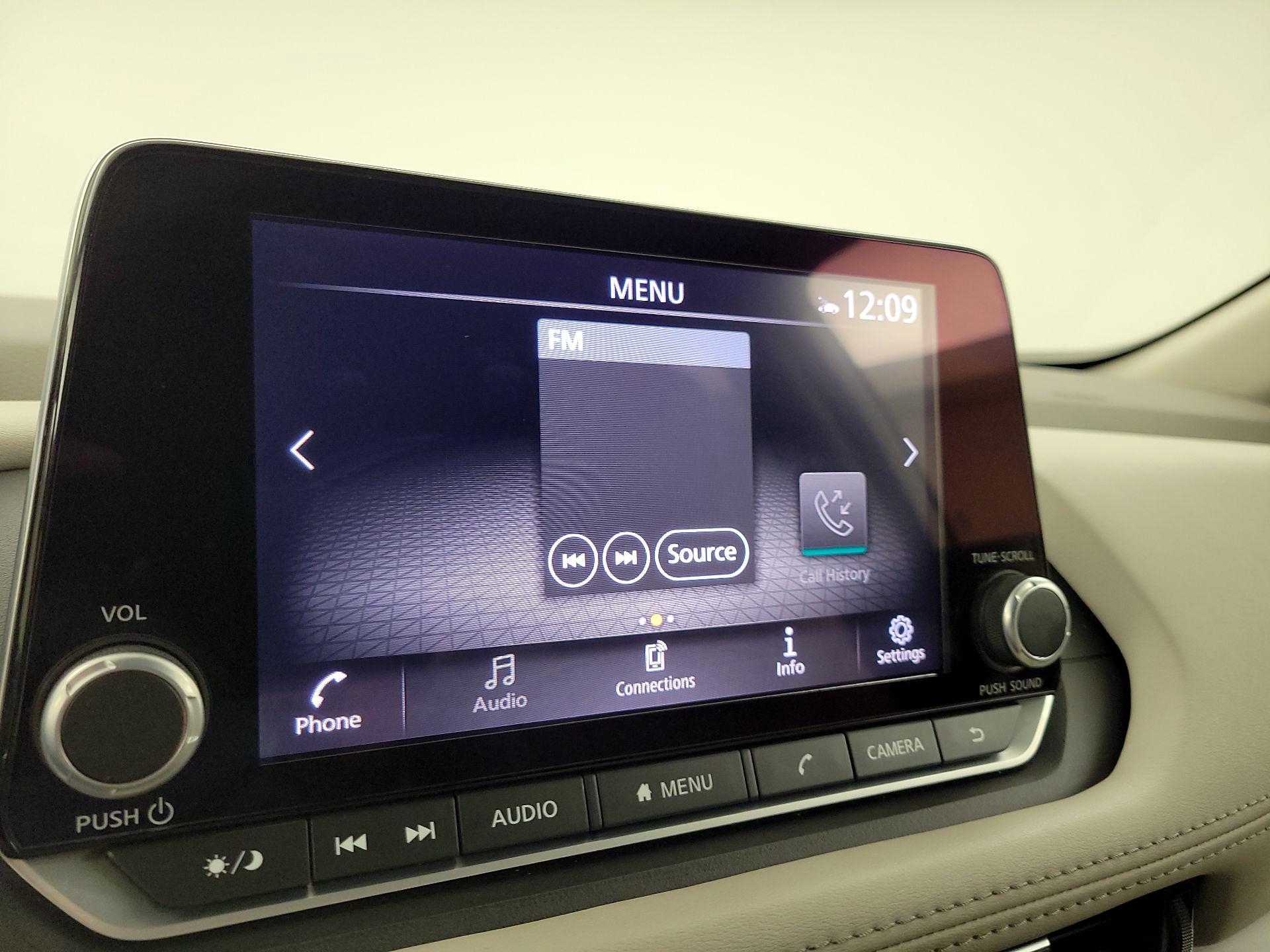 Thumbnail: 2023 Nissan Rogue - 15