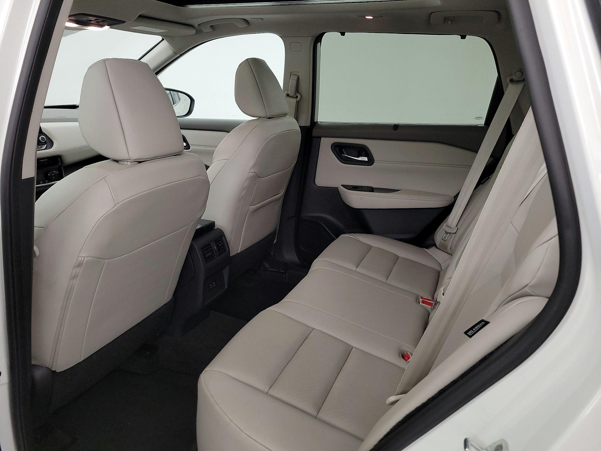 Thumbnail: 2023 Nissan Rogue - 20