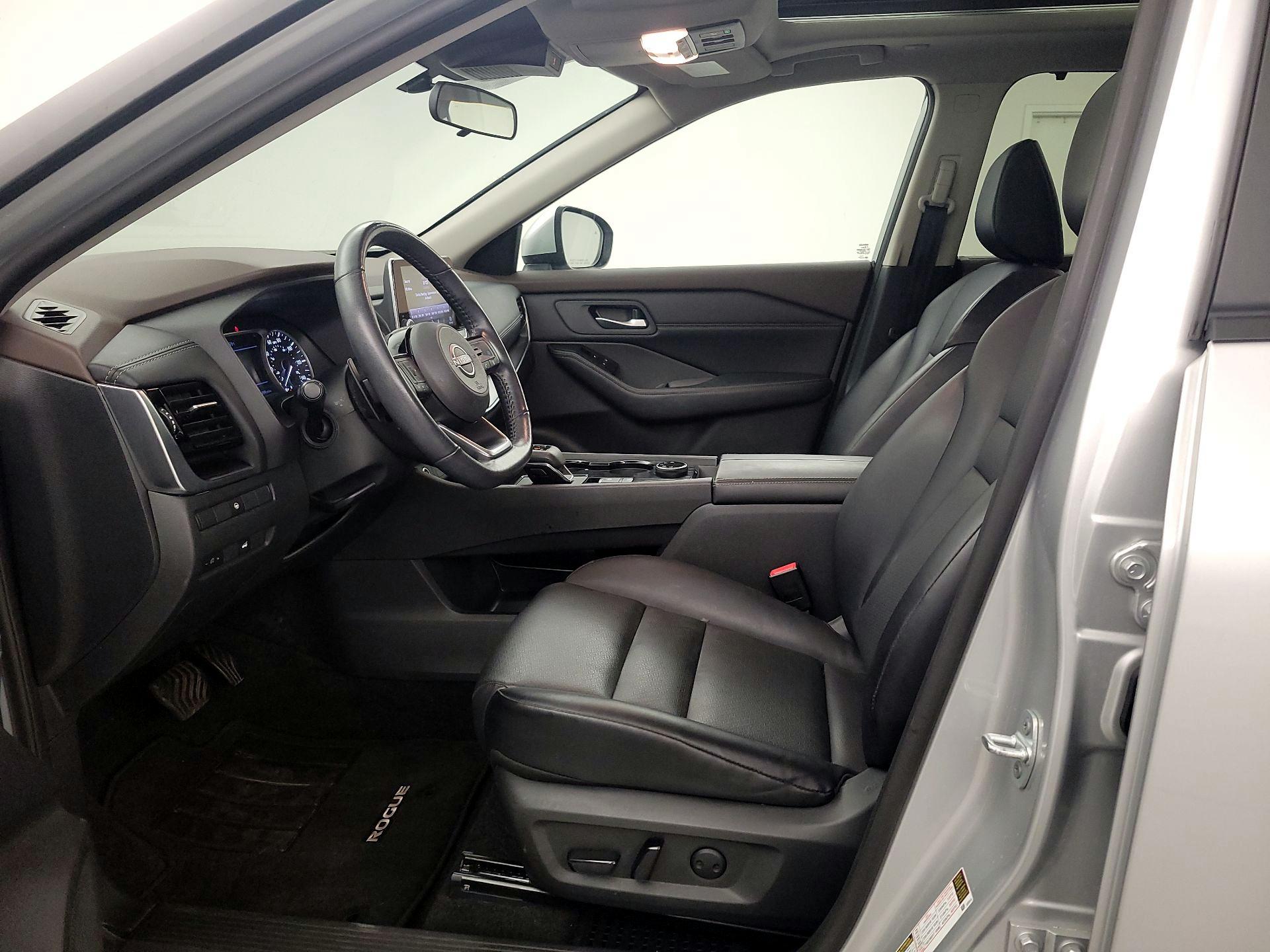 Thumbnail: 2023 Nissan Rogue - 11