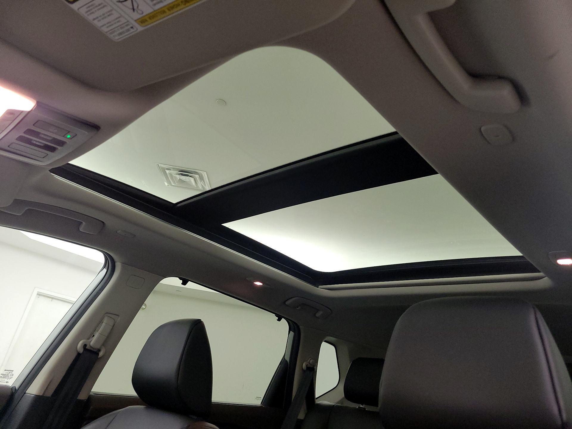 Thumbnail: 2023 Nissan Rogue - 19