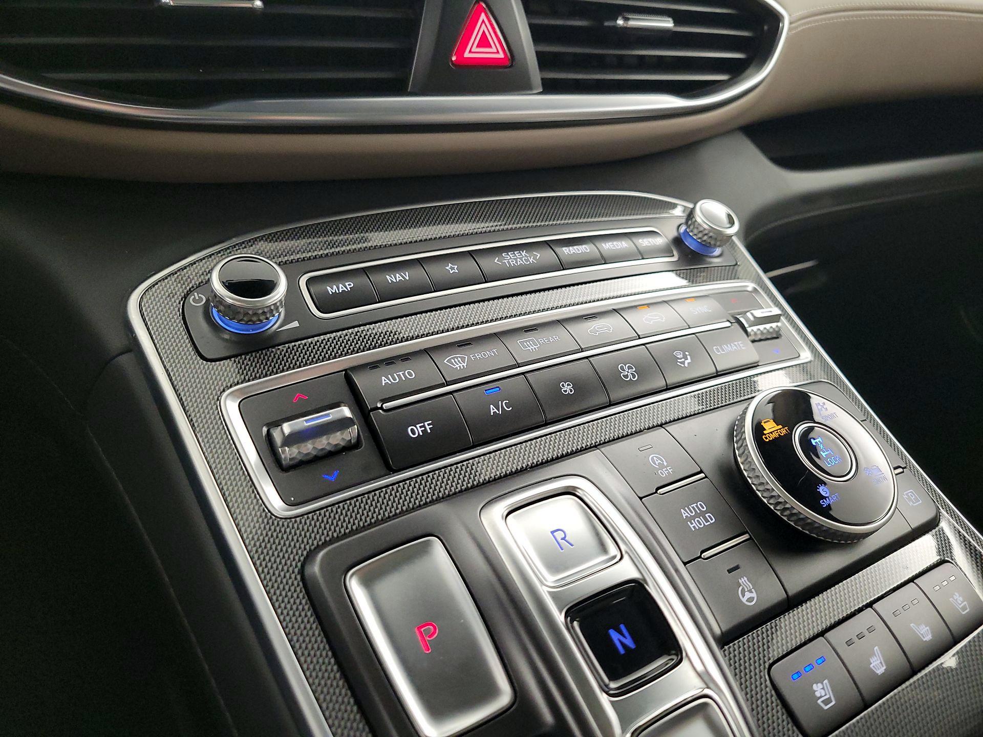 Thumbnail: 2023 Hyundai Santa Fe - 17