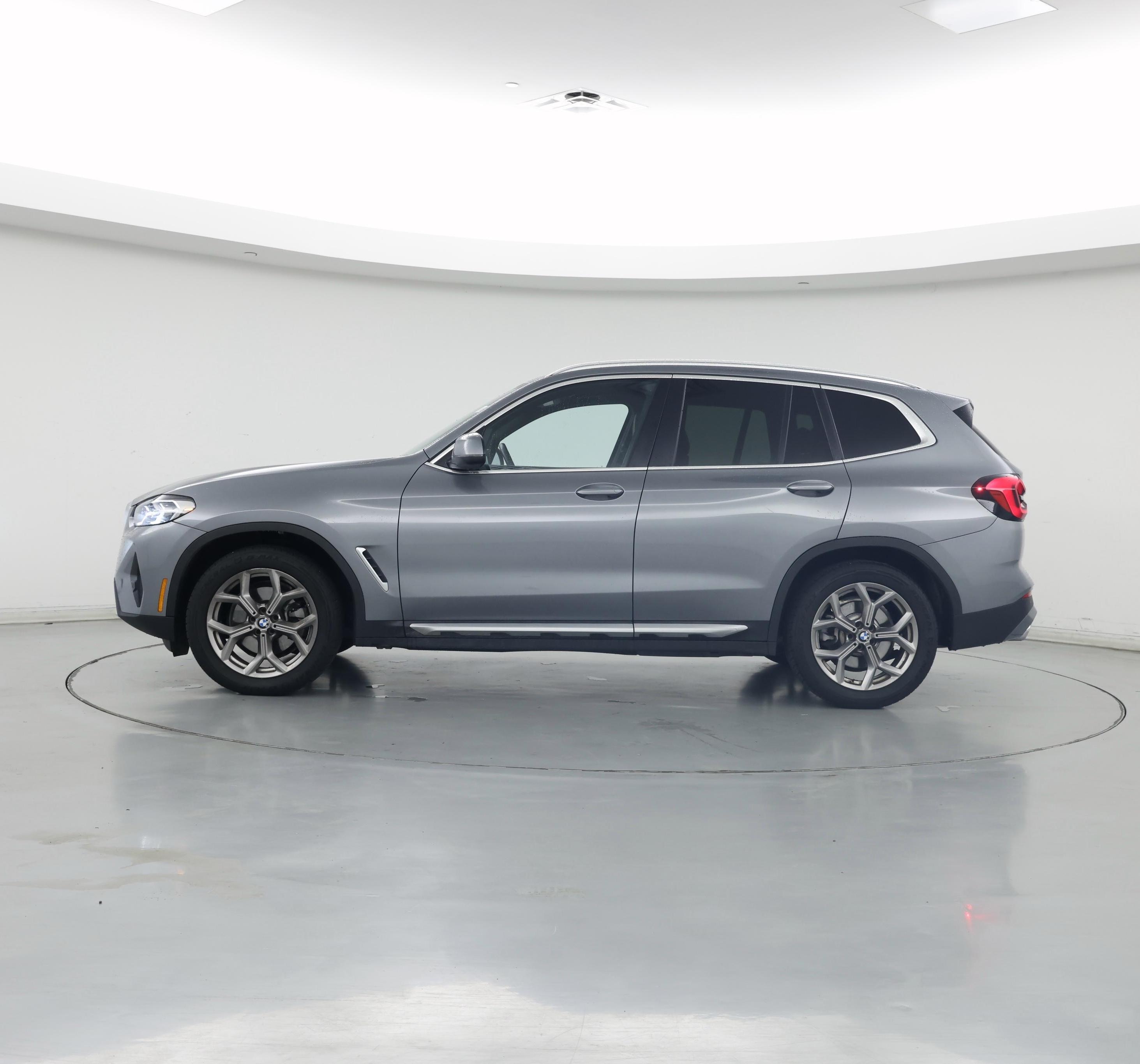 Thumbnail: 2023 BMW X3 - 3