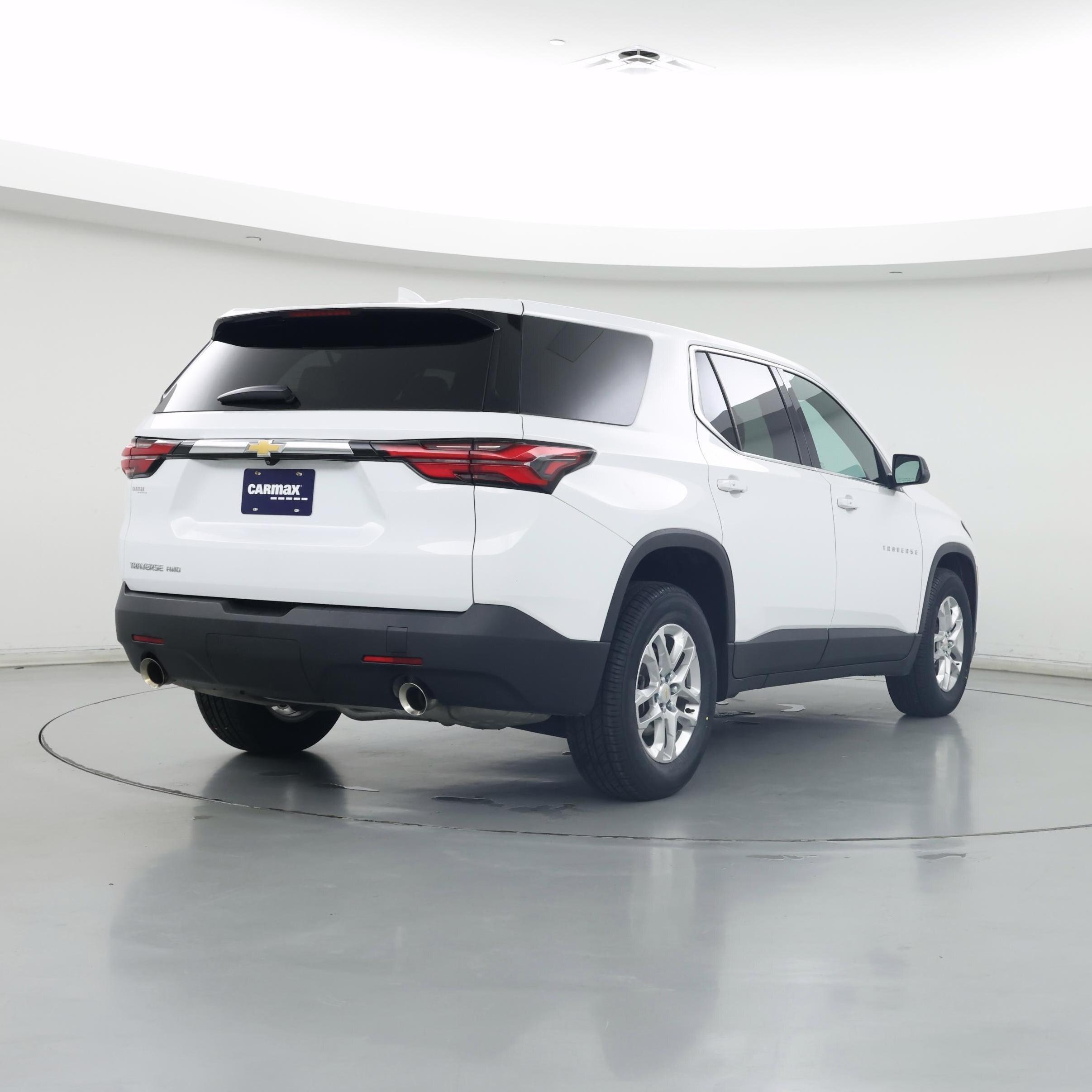 Thumbnail: 2022 Chevrolet Traverse - 8