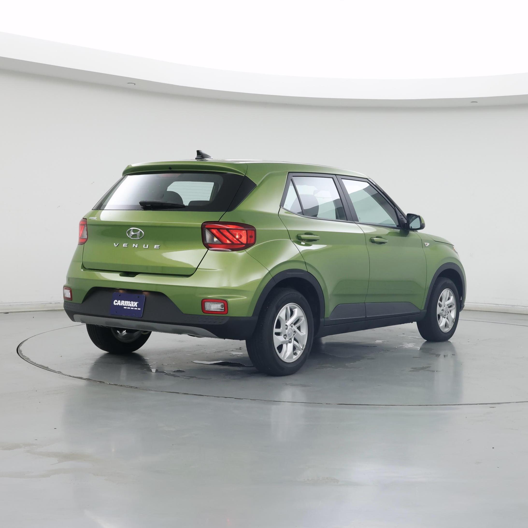 Thumbnail: 2022 Hyundai Venue - 8