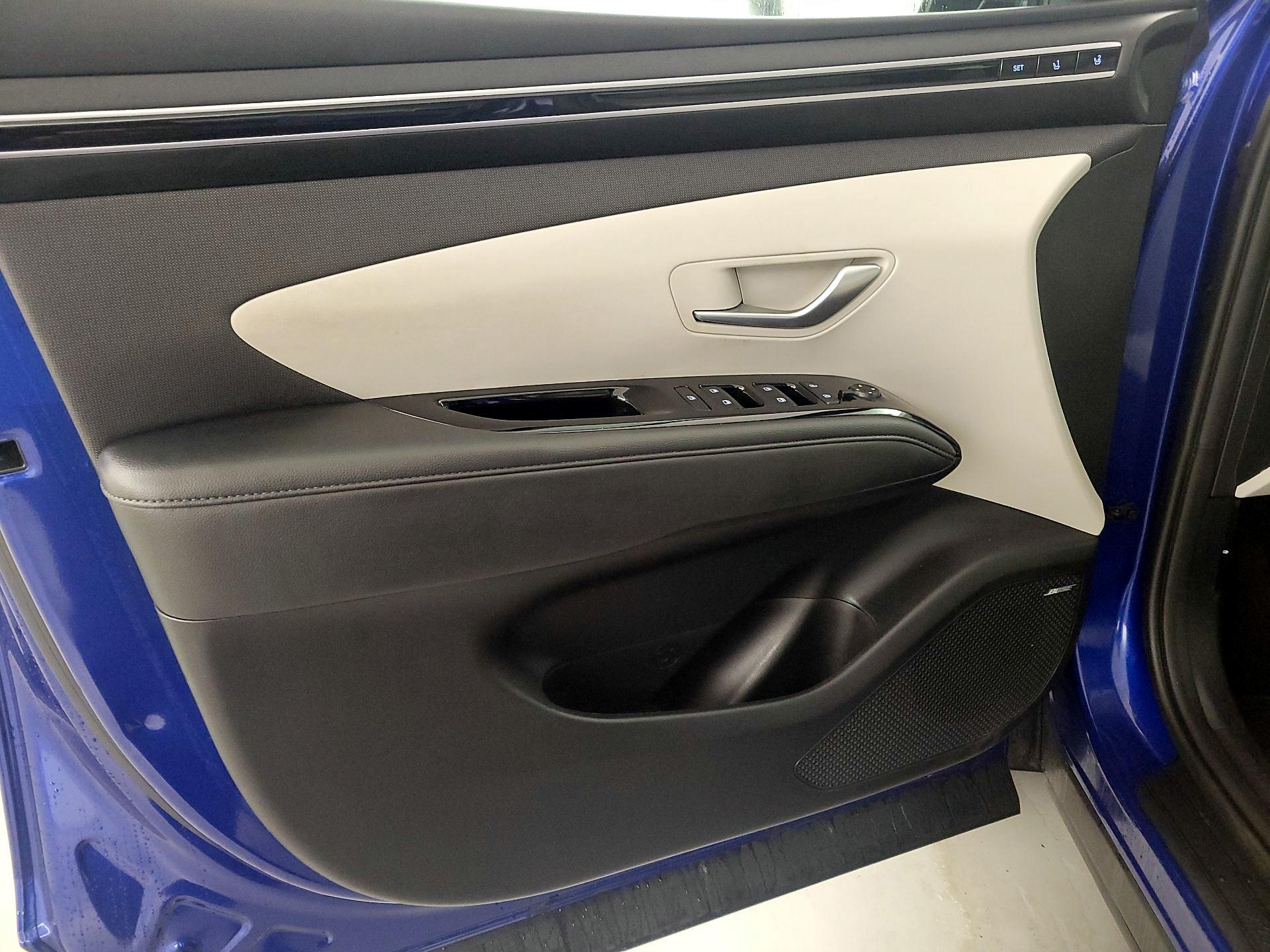 Thumbnail: 2022 Hyundai Tucson - 12