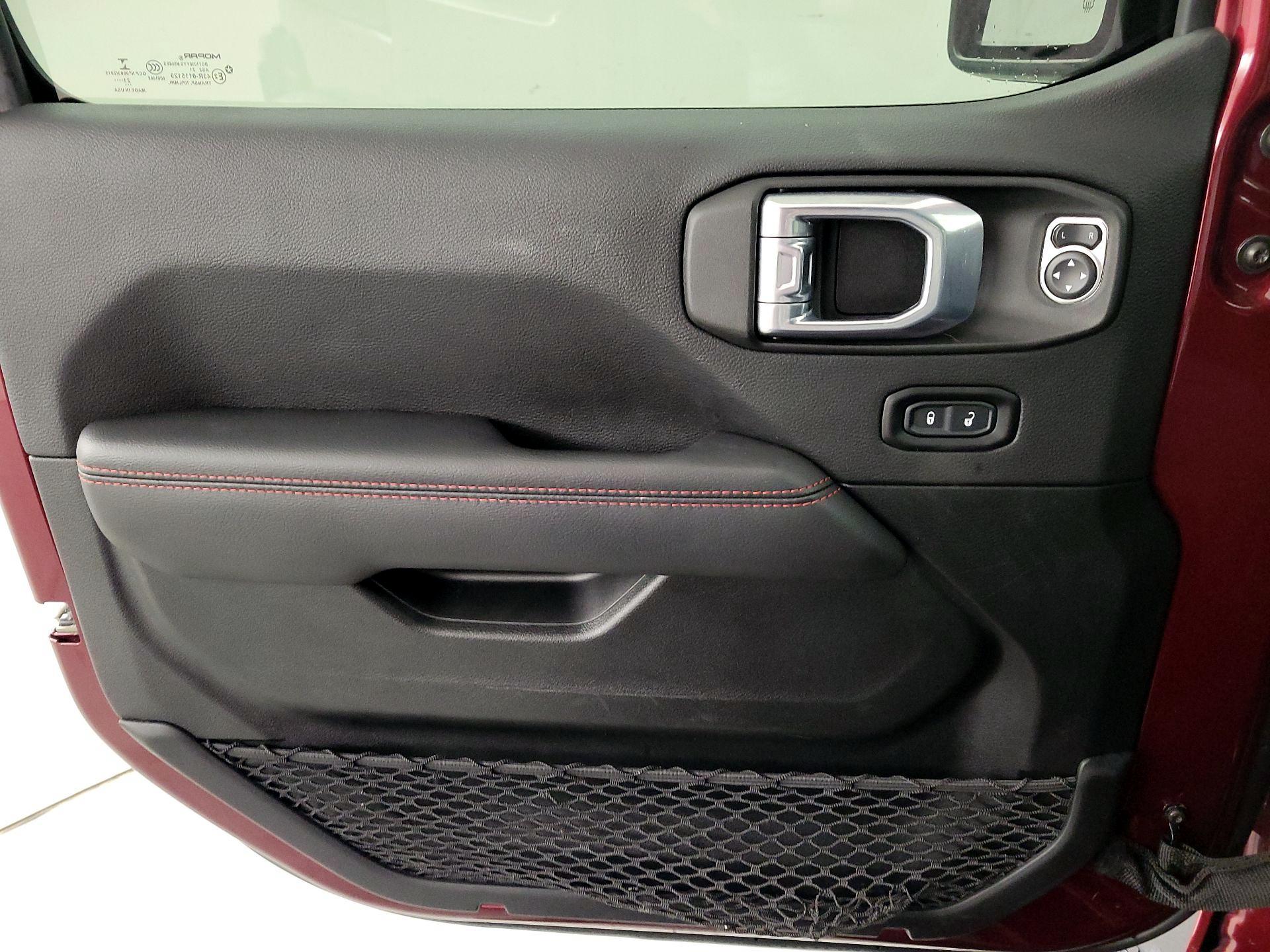 Thumbnail: 2021 Jeep Wrangler - 12