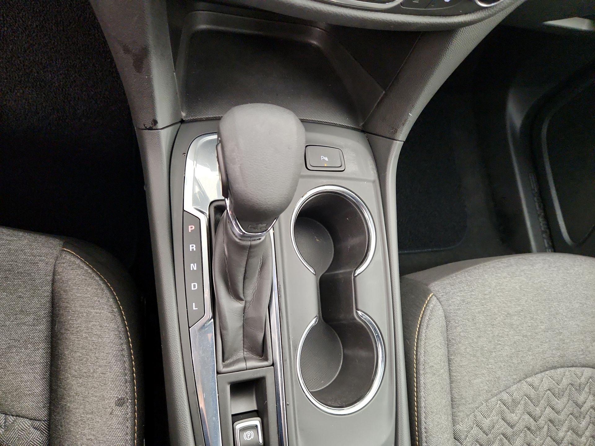 Thumbnail: 2023 Chevrolet Equinox - 17