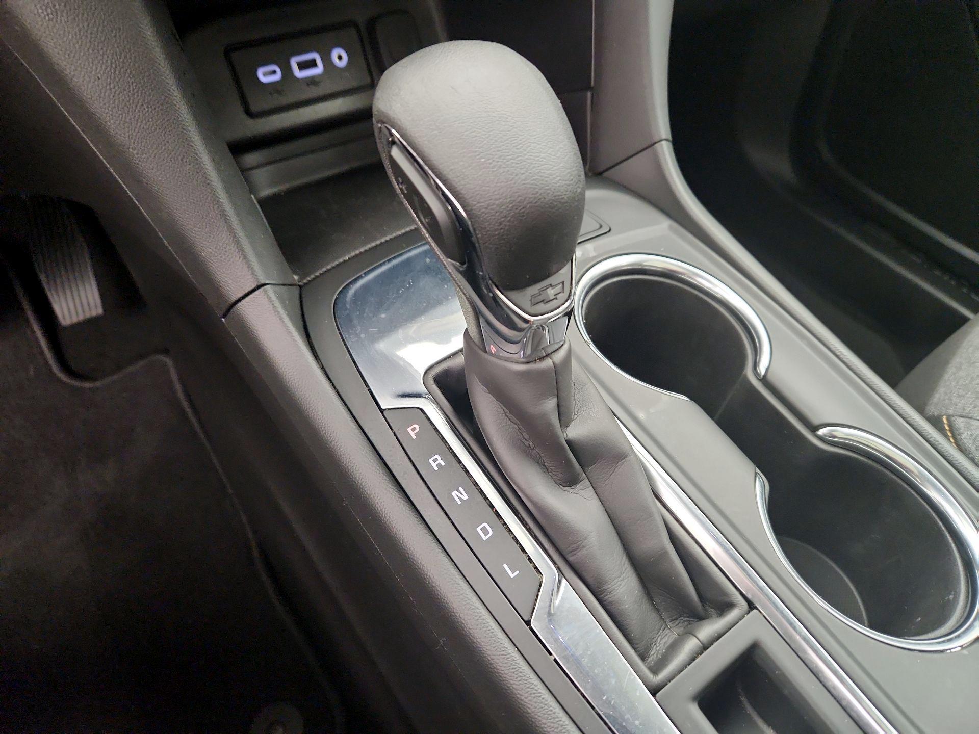 Thumbnail: 2023 Chevrolet Equinox - 17