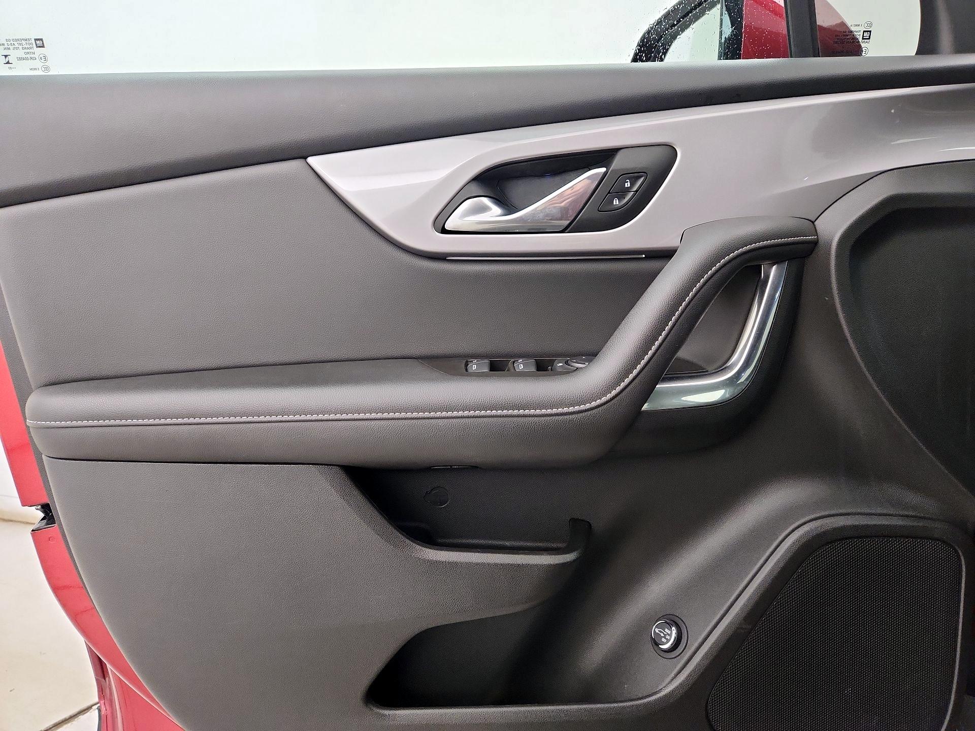 Thumbnail: 2023 Chevrolet Blazer - 12