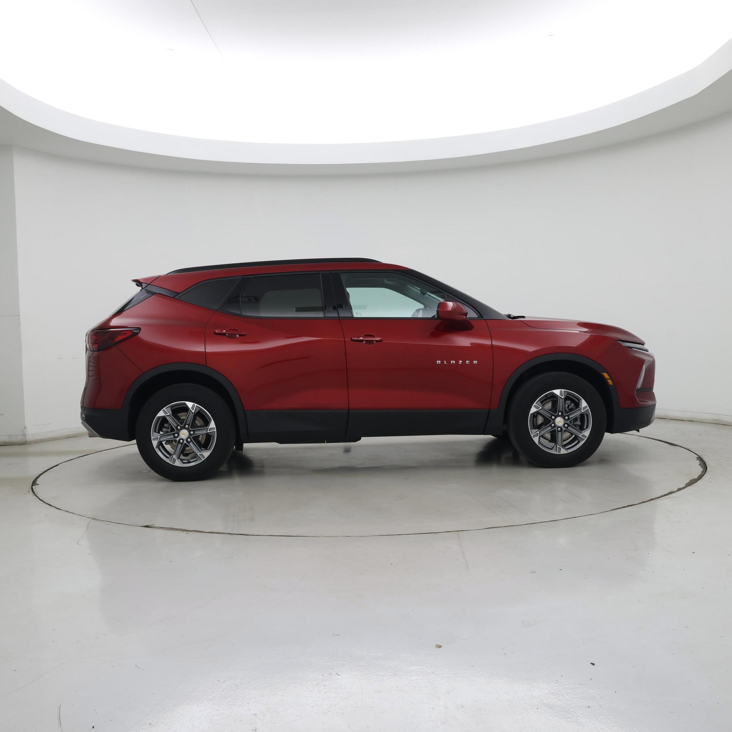 Thumbnail: 2023 Chevrolet Blazer - 7