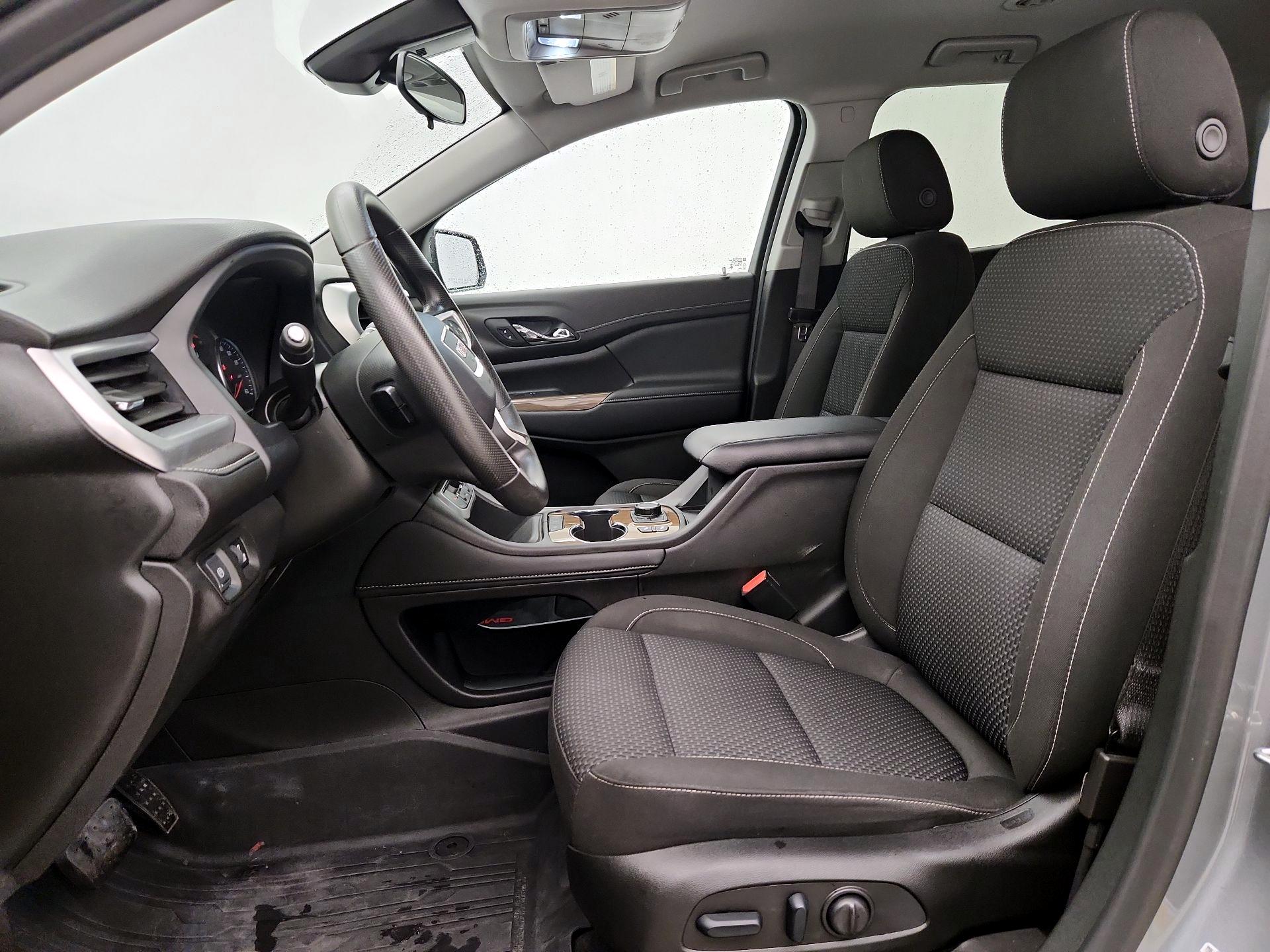 Thumbnail: 2023 GMC Acadia - 11