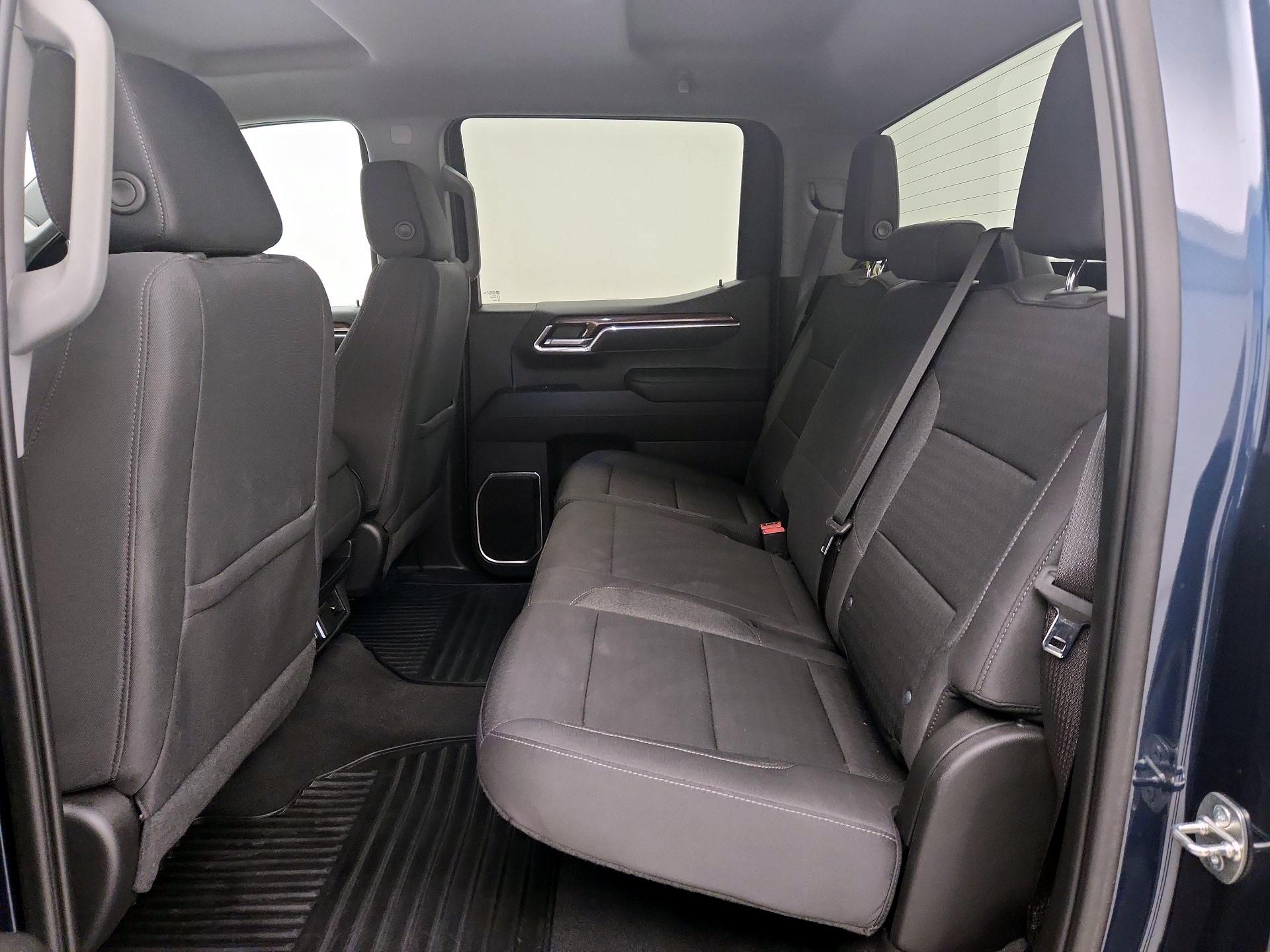 Thumbnail: 2023 Chevrolet Silverado 1500 - 19