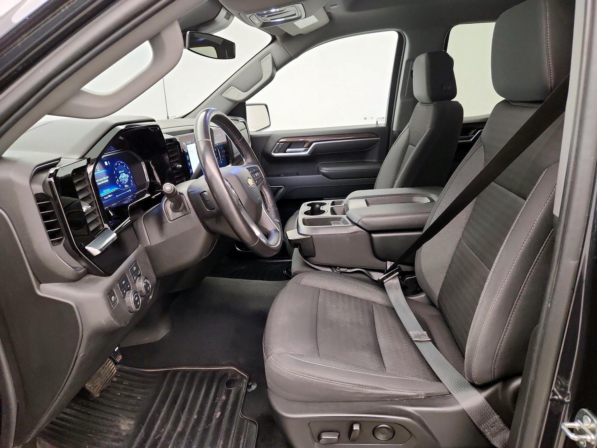 Thumbnail: 2022 Chevrolet Silverado 1500 - 11