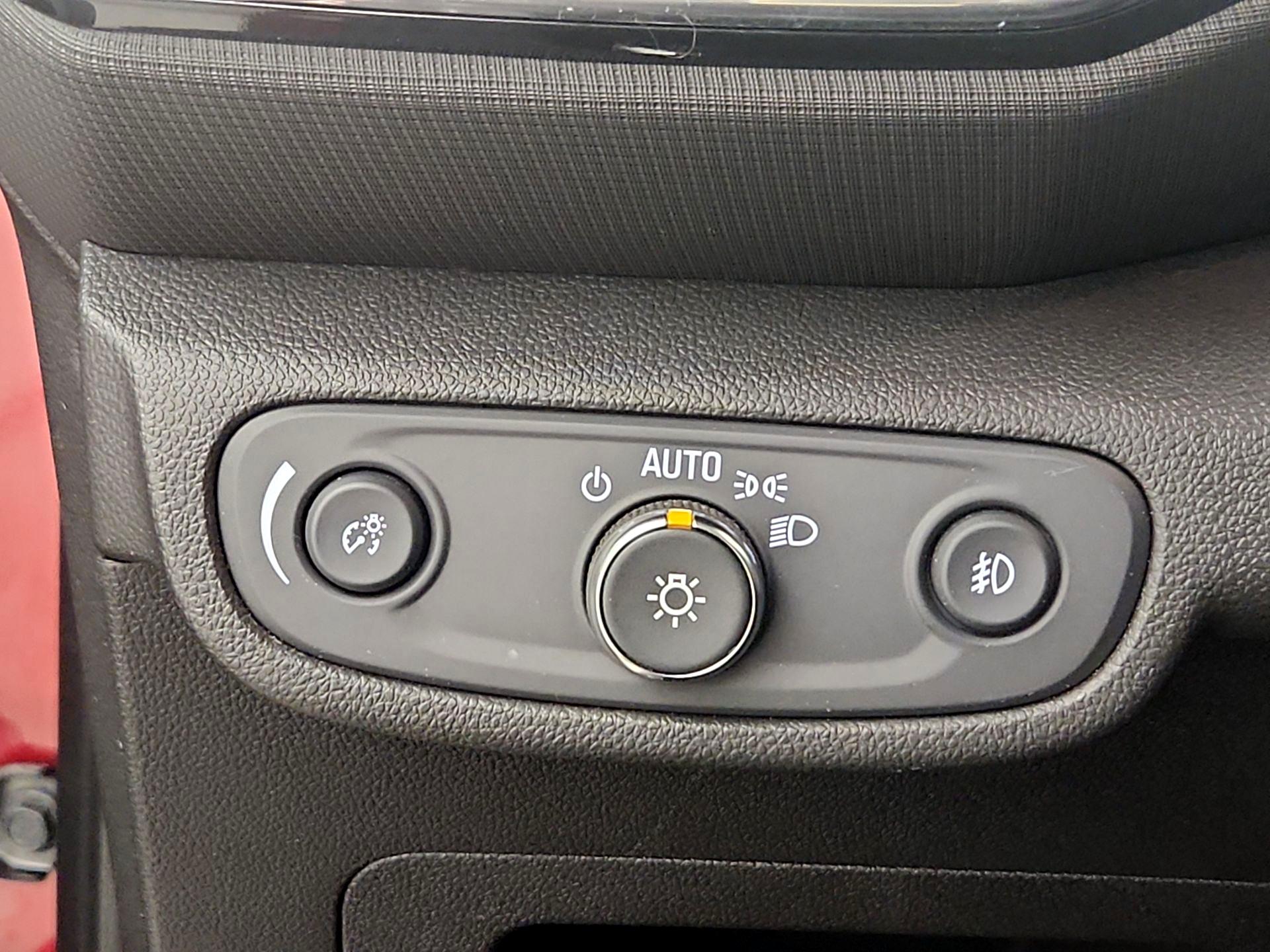 Thumbnail: 2022 Chevrolet TrailBlazer - 13