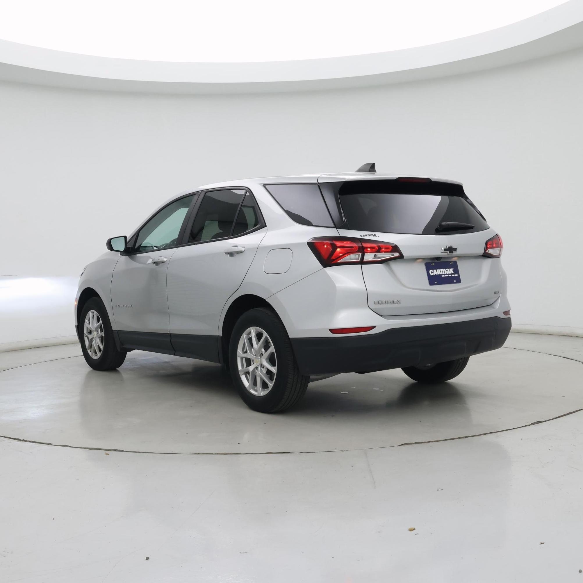 Thumbnail: 2022 Chevrolet Equinox - 2
