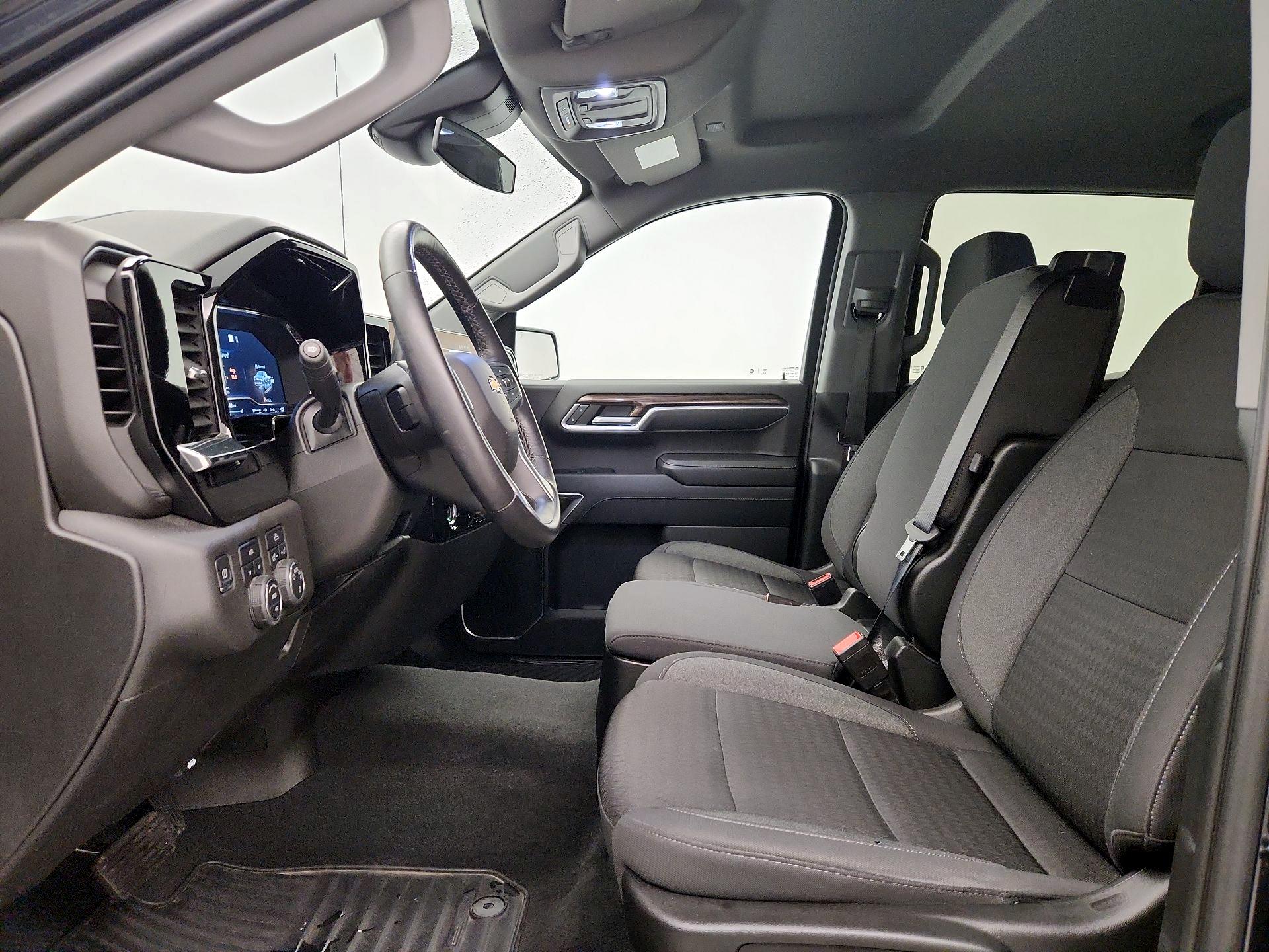 Thumbnail: 2022 Chevrolet Silverado 1500 - 11