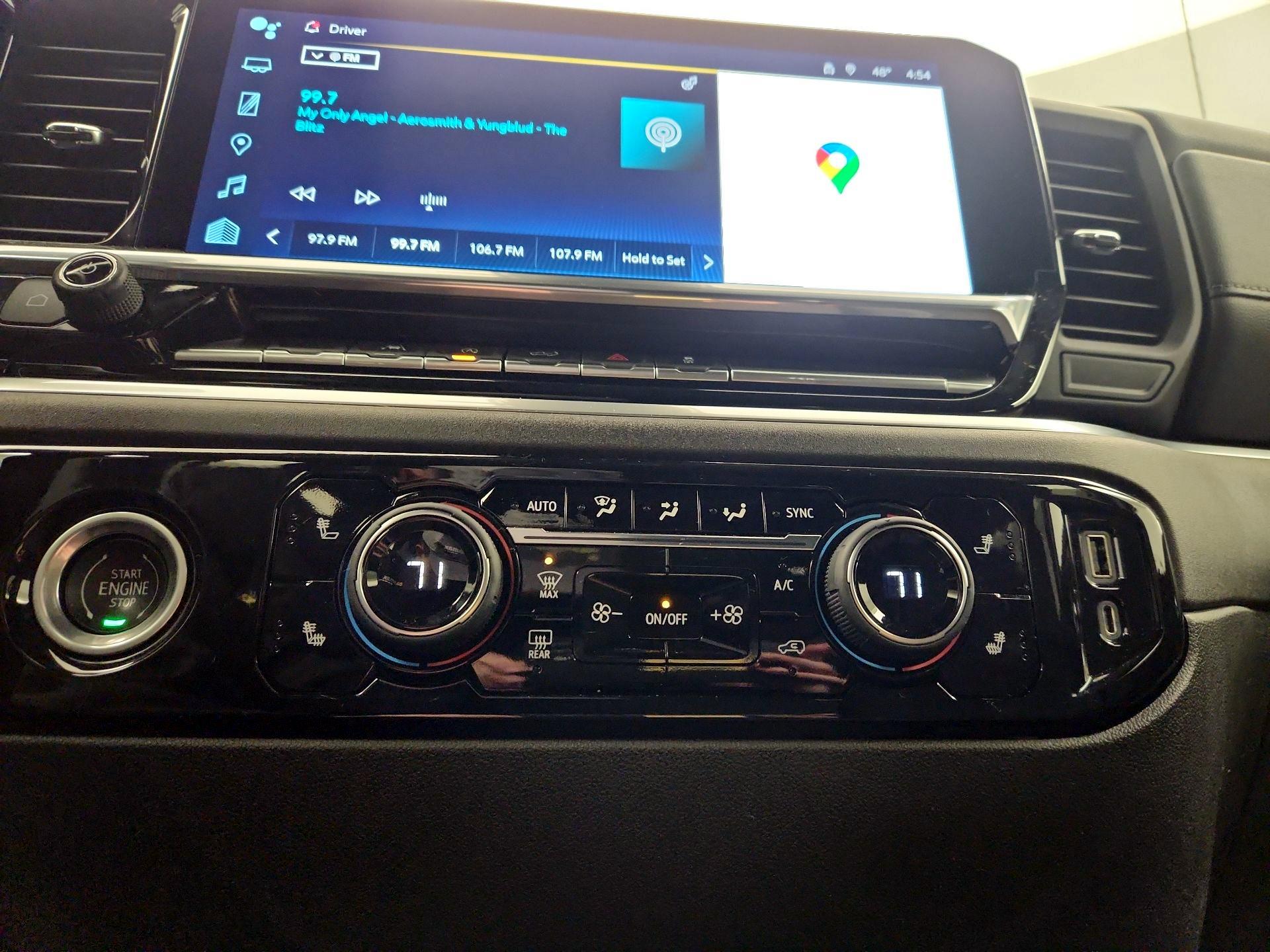 Thumbnail: 2022 Chevrolet Silverado 1500 - 17