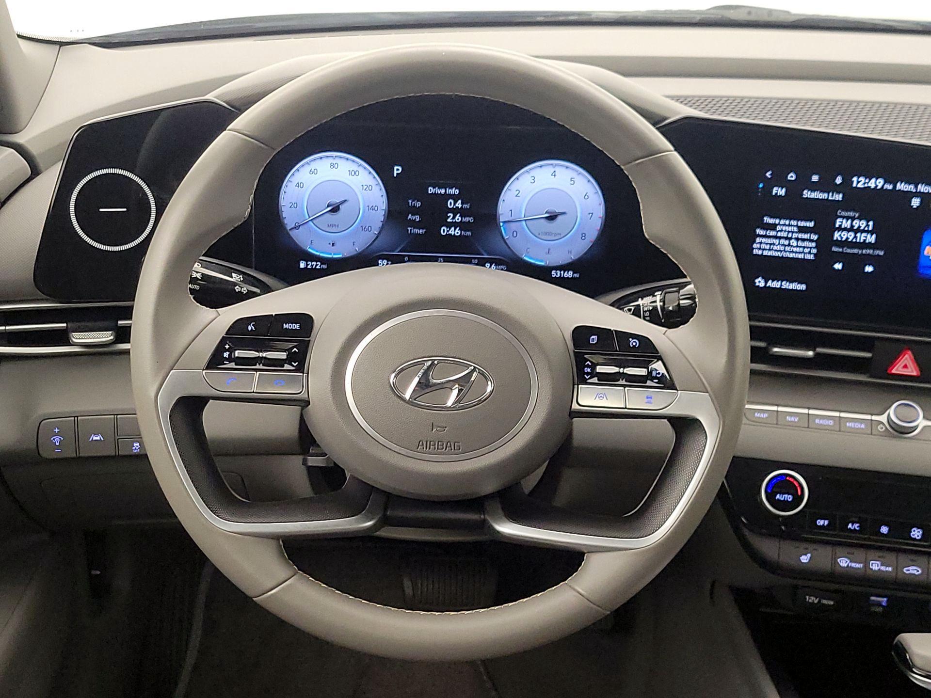 Thumbnail: 2023 Hyundai Elantra - 10