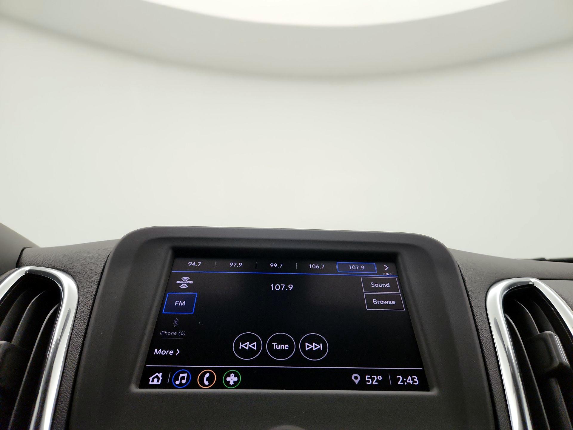 Thumbnail: 2022 Chevrolet Equinox - 15