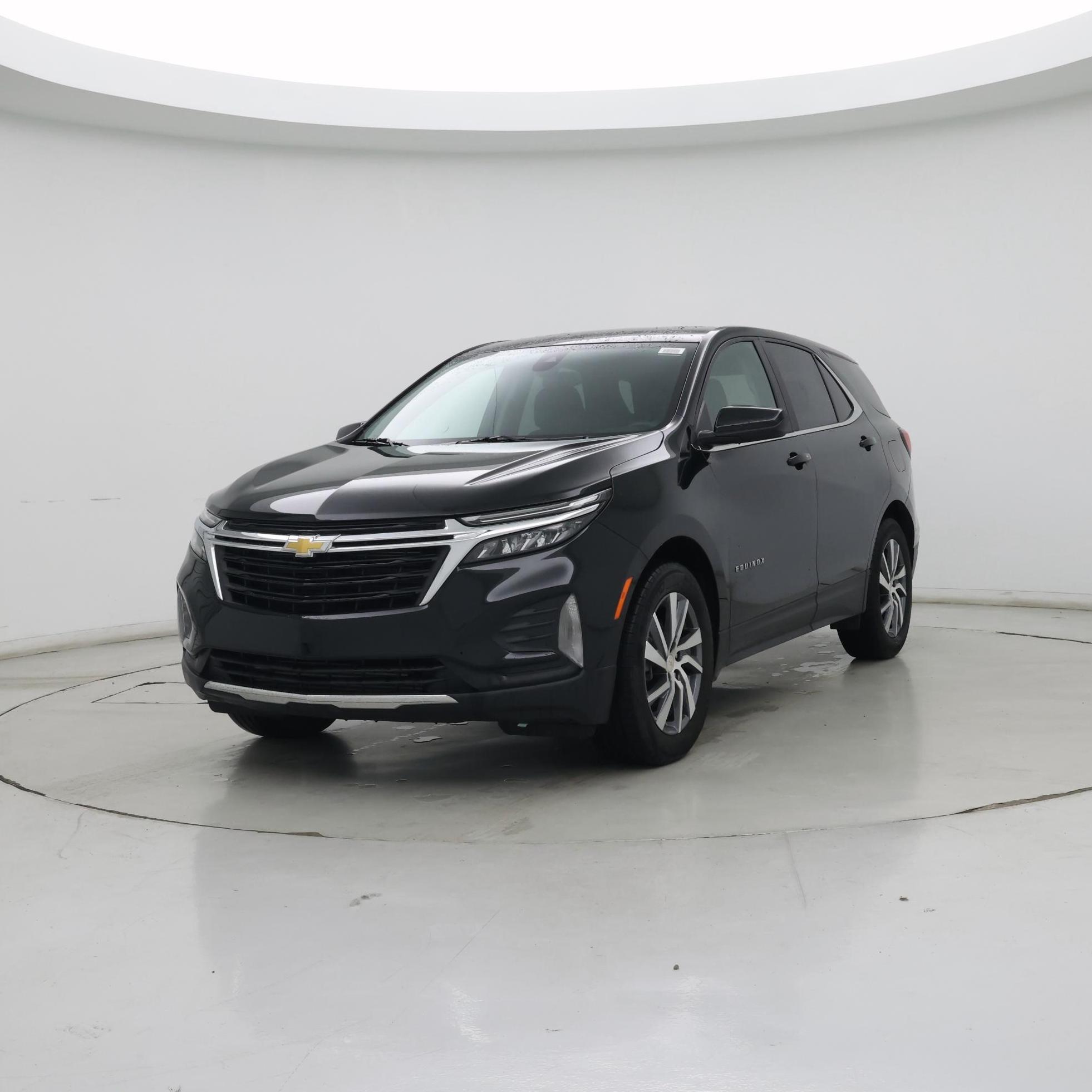 Thumbnail: 2022 Chevrolet Equinox - 4