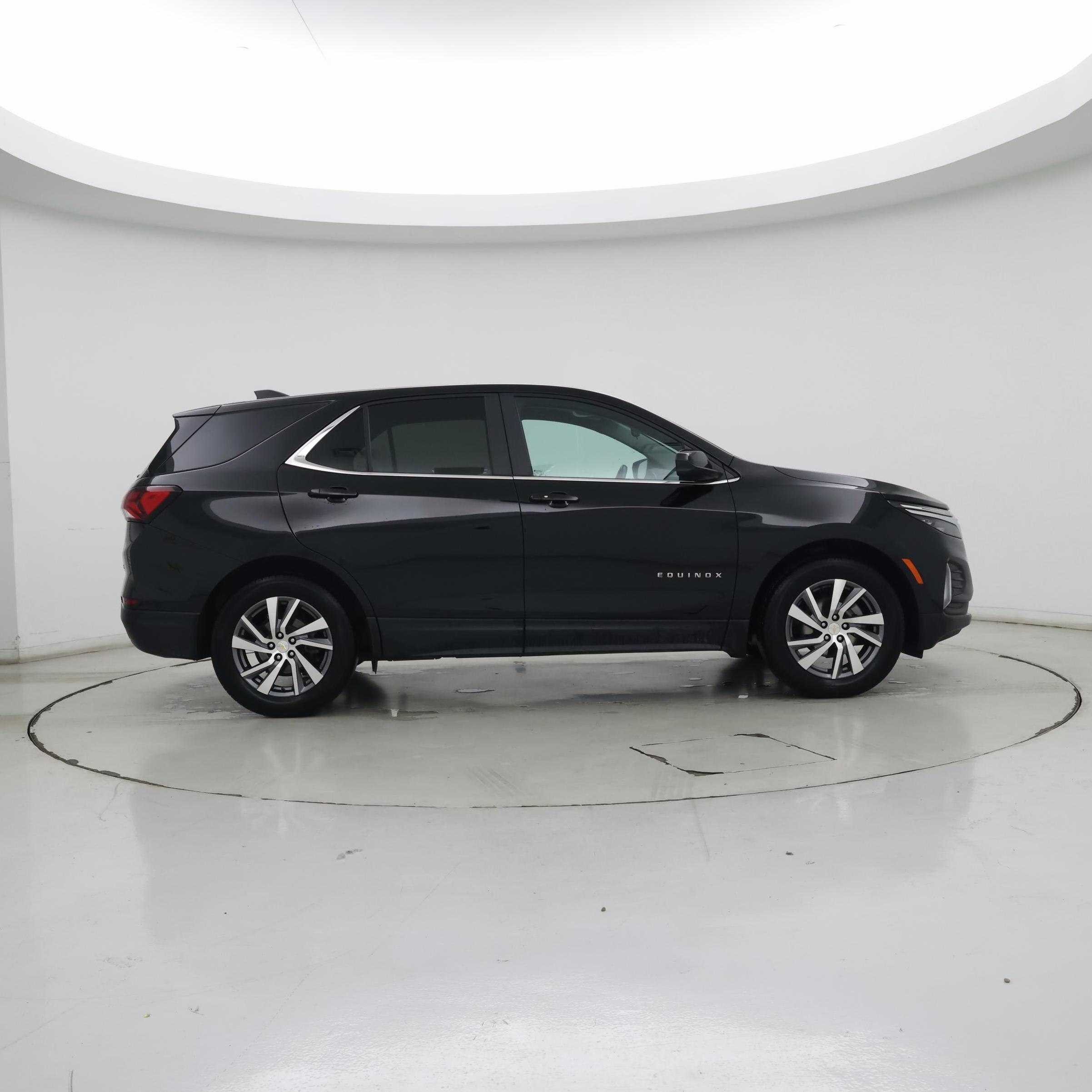 Thumbnail: 2022 Chevrolet Equinox - 7