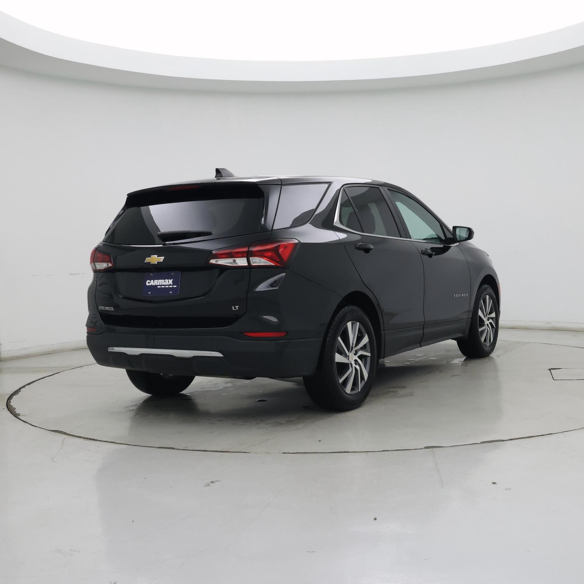 Thumbnail: 2022 Chevrolet Equinox - 8