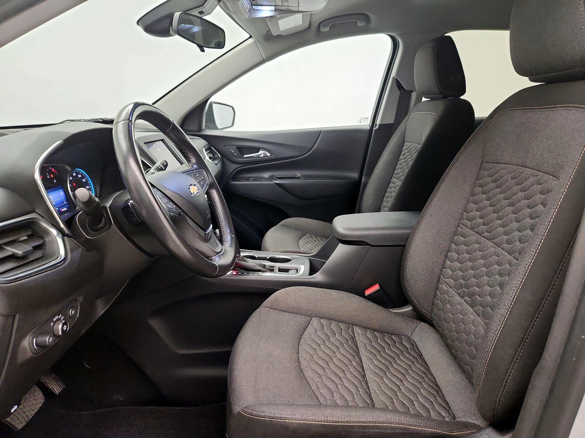 Thumbnail: 2021 Chevrolet Equinox - 11