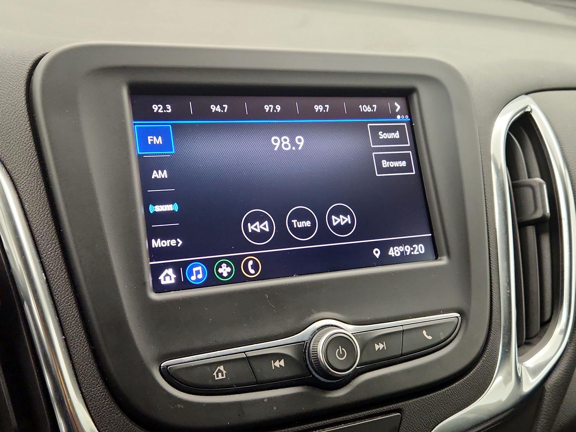 Thumbnail: 2021 Chevrolet Equinox - 15