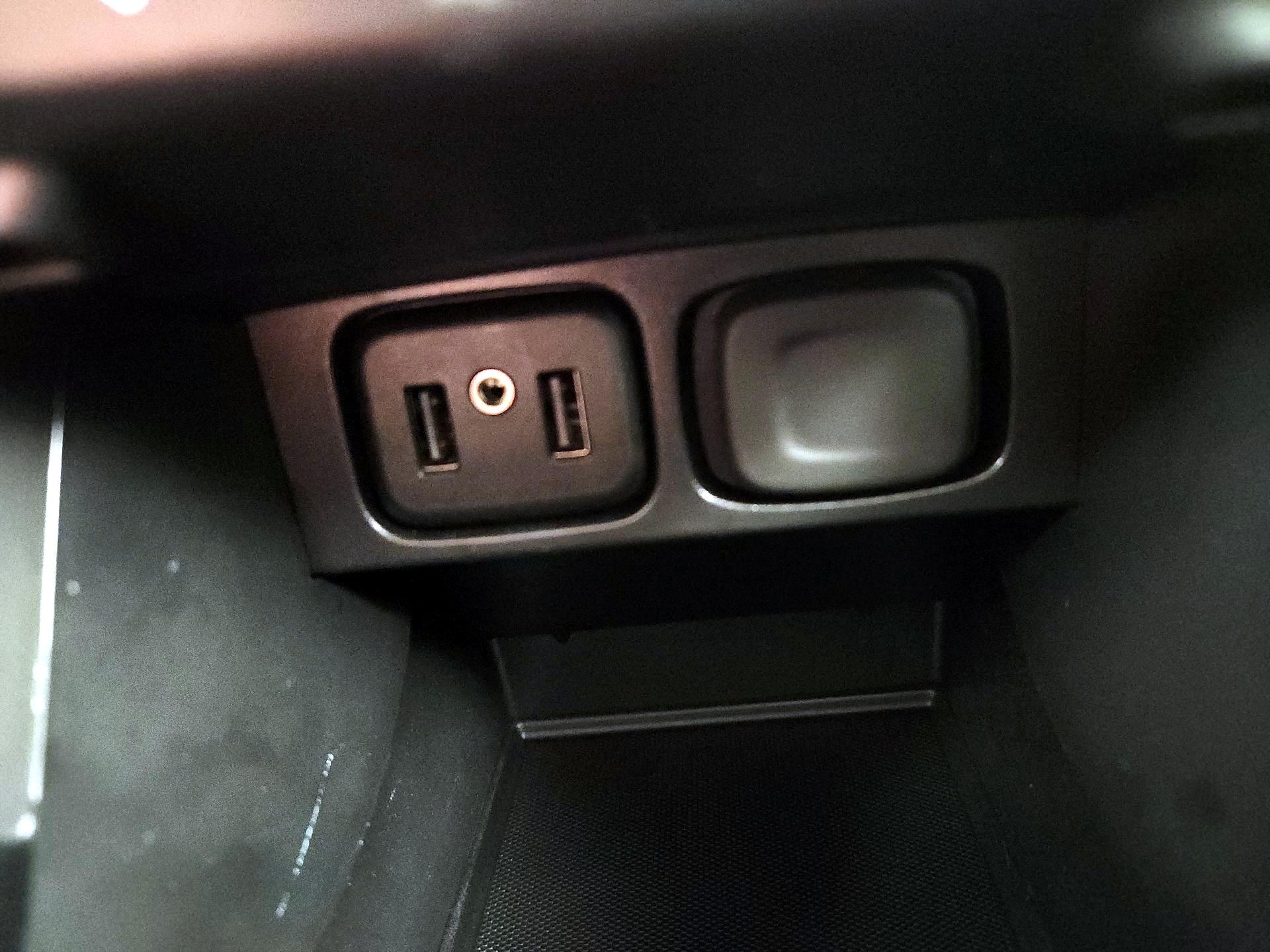 Thumbnail: 2022 Buick Encore - 18