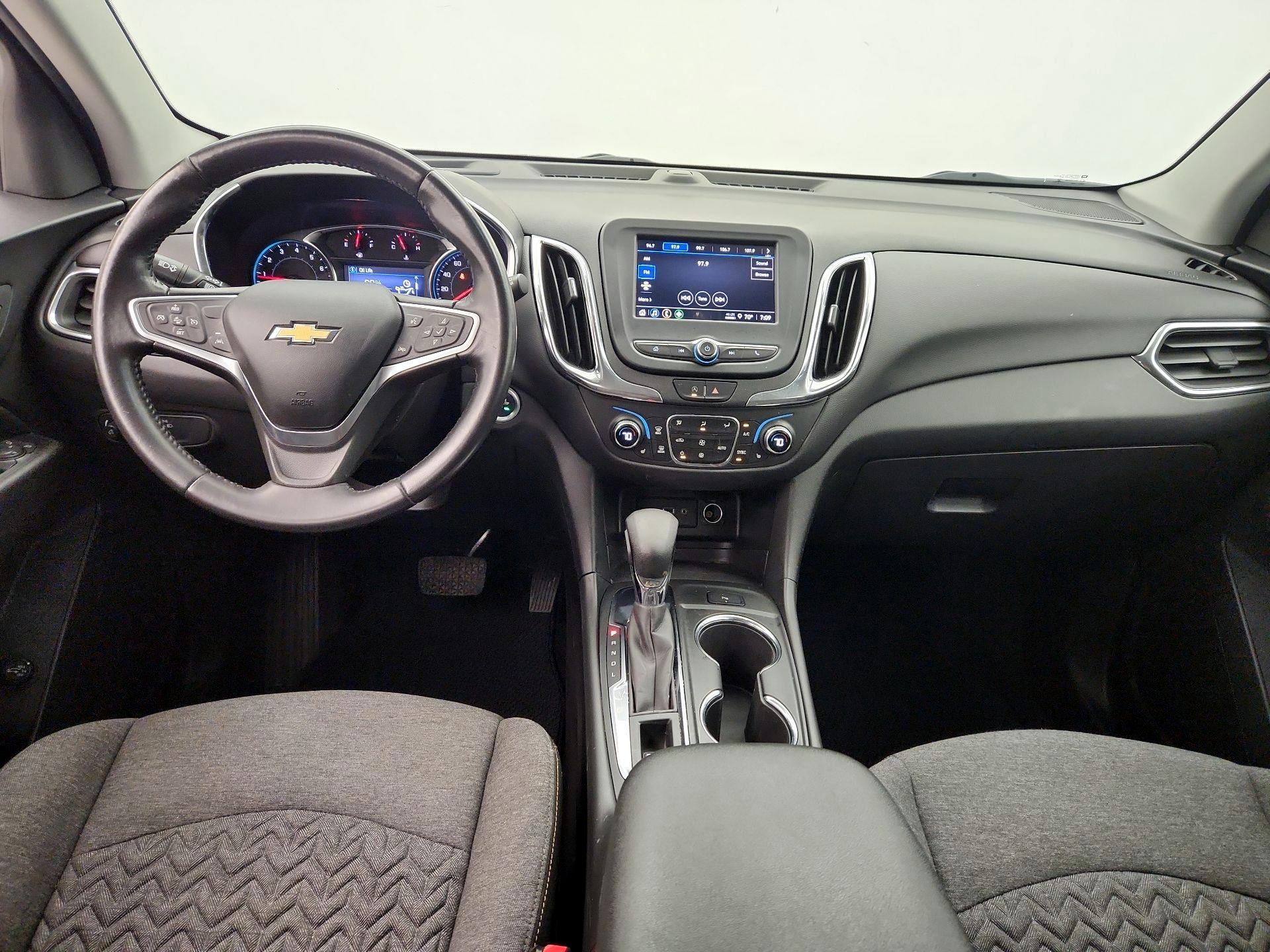 Thumbnail: 2022 Chevrolet Equinox - 9