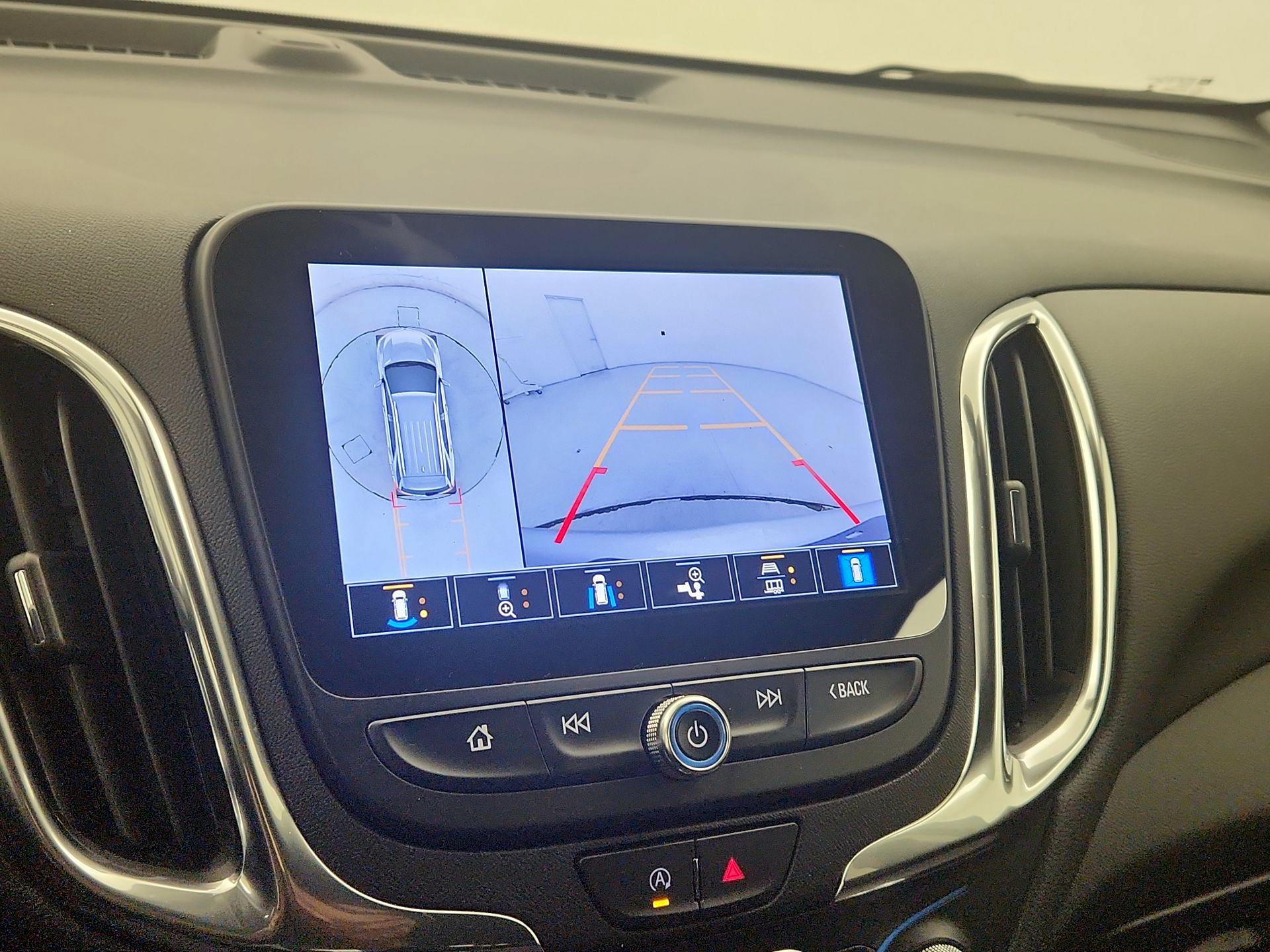 Thumbnail: 2022 Chevrolet Equinox - 14