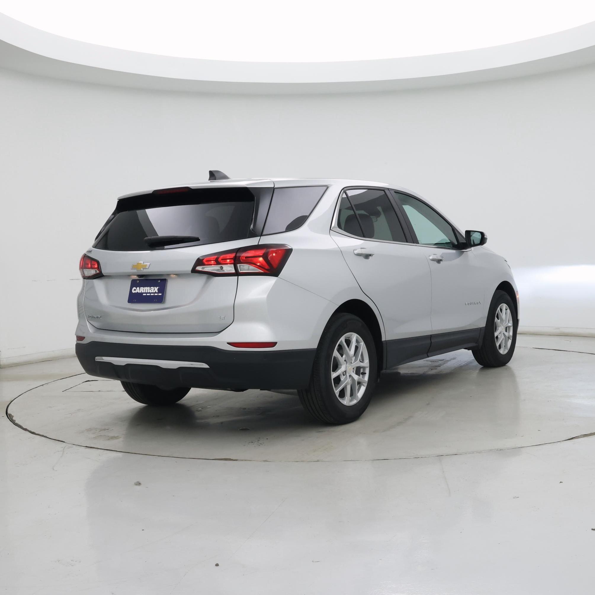 Thumbnail: 2022 Chevrolet Equinox - 8