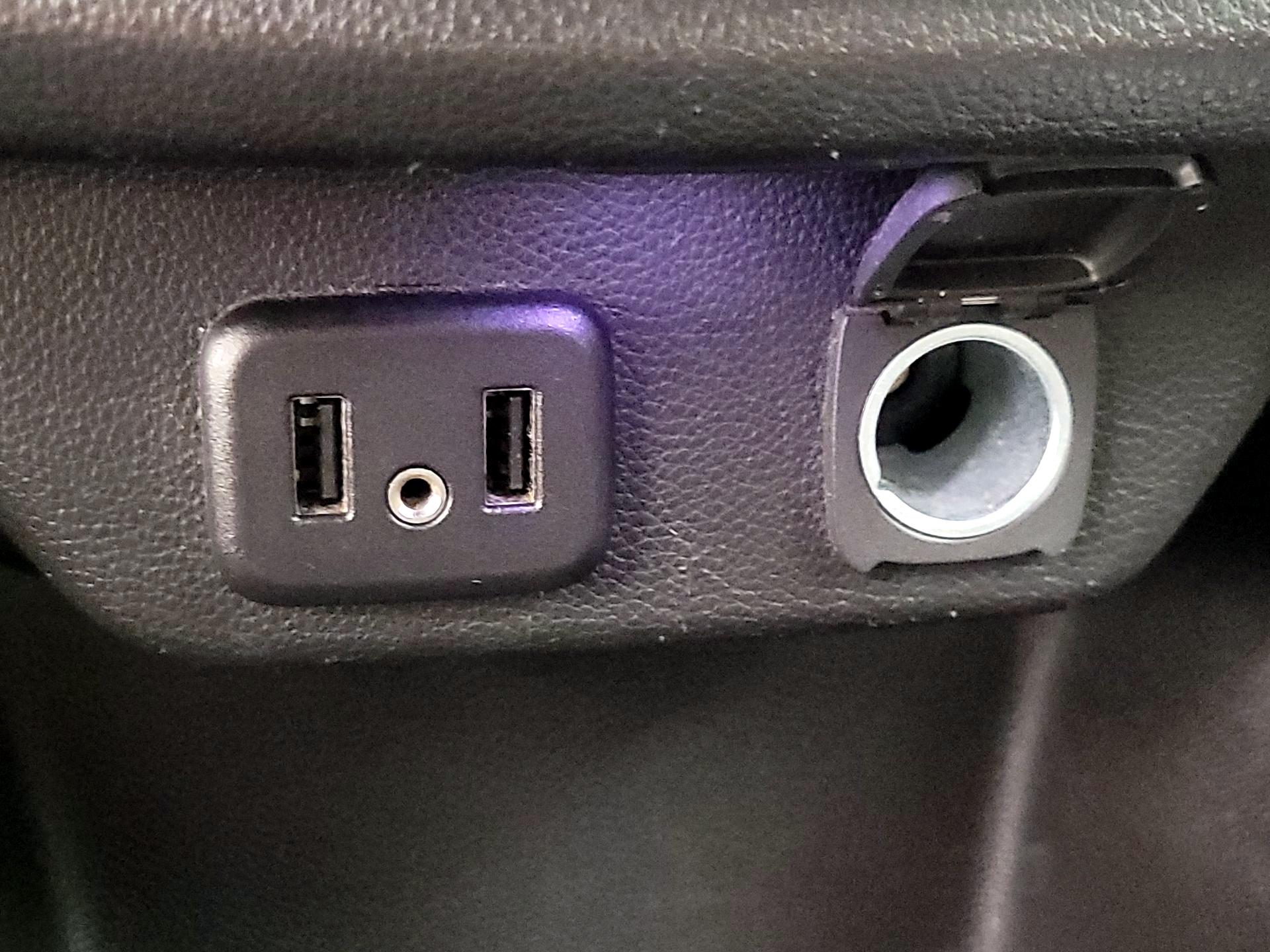 Thumbnail: 2018 Chevrolet Traverse - 19