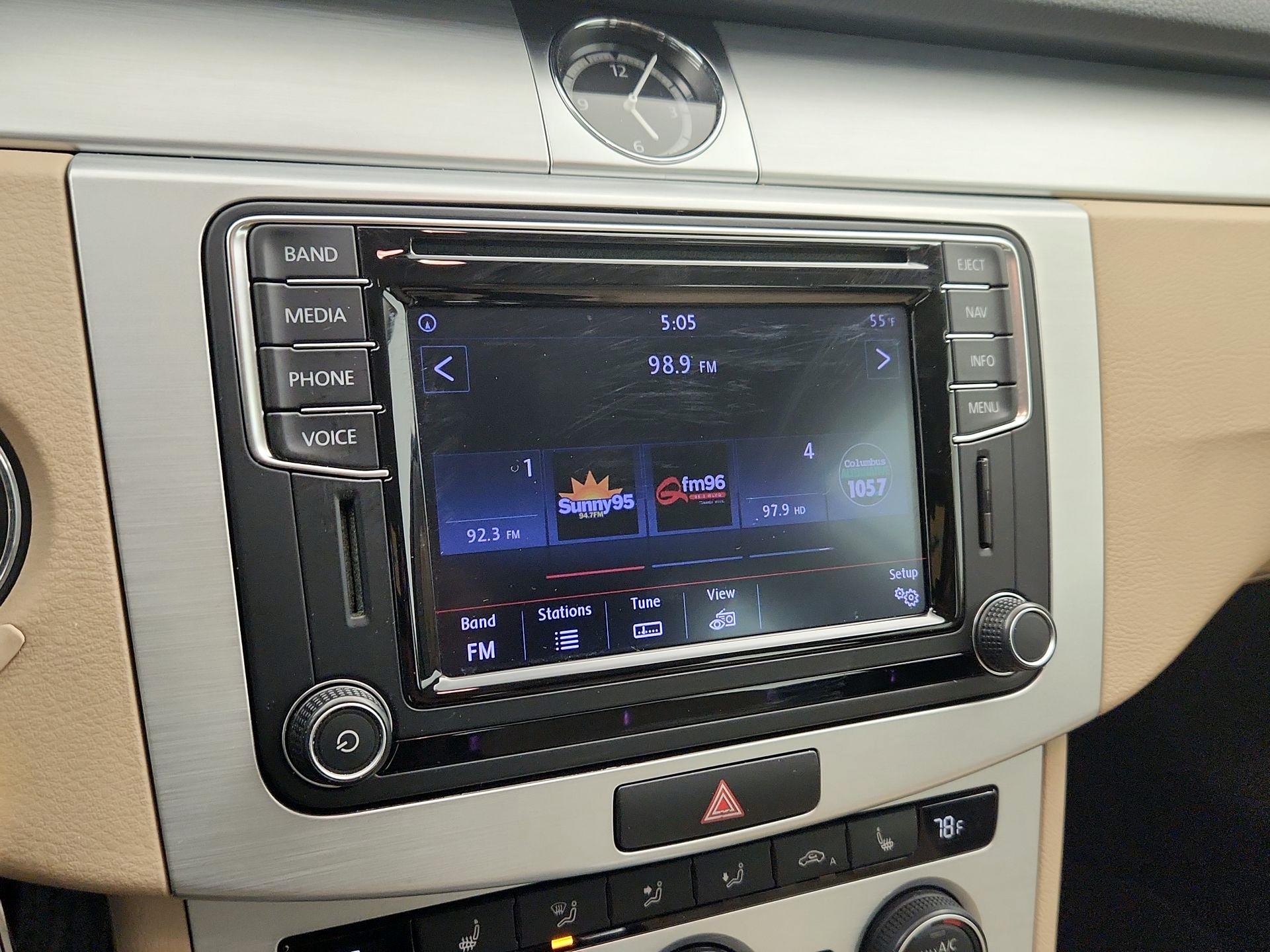 Thumbnail: 2016 Volkswagen CC - 16