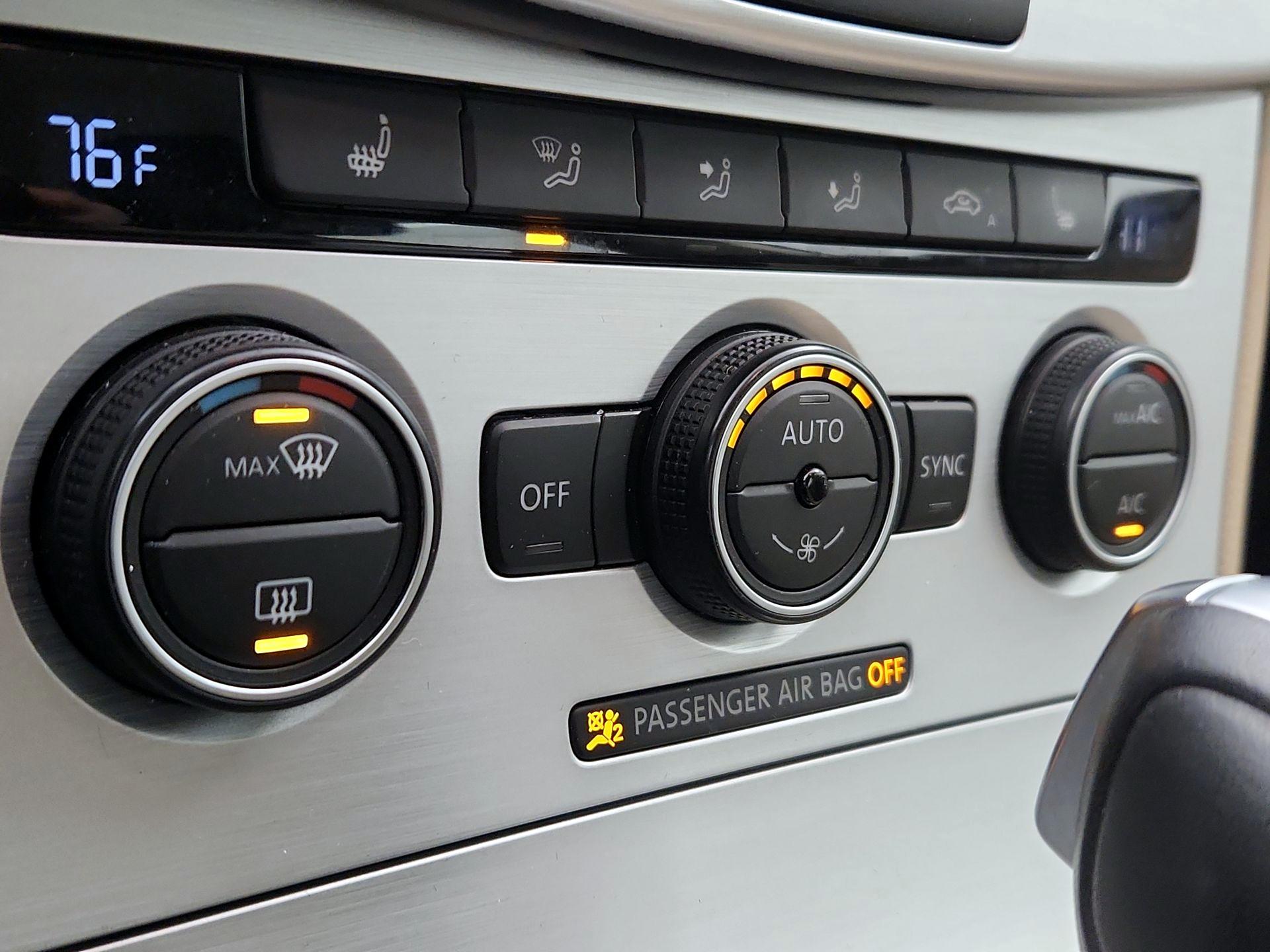 Thumbnail: 2016 Volkswagen CC - 17