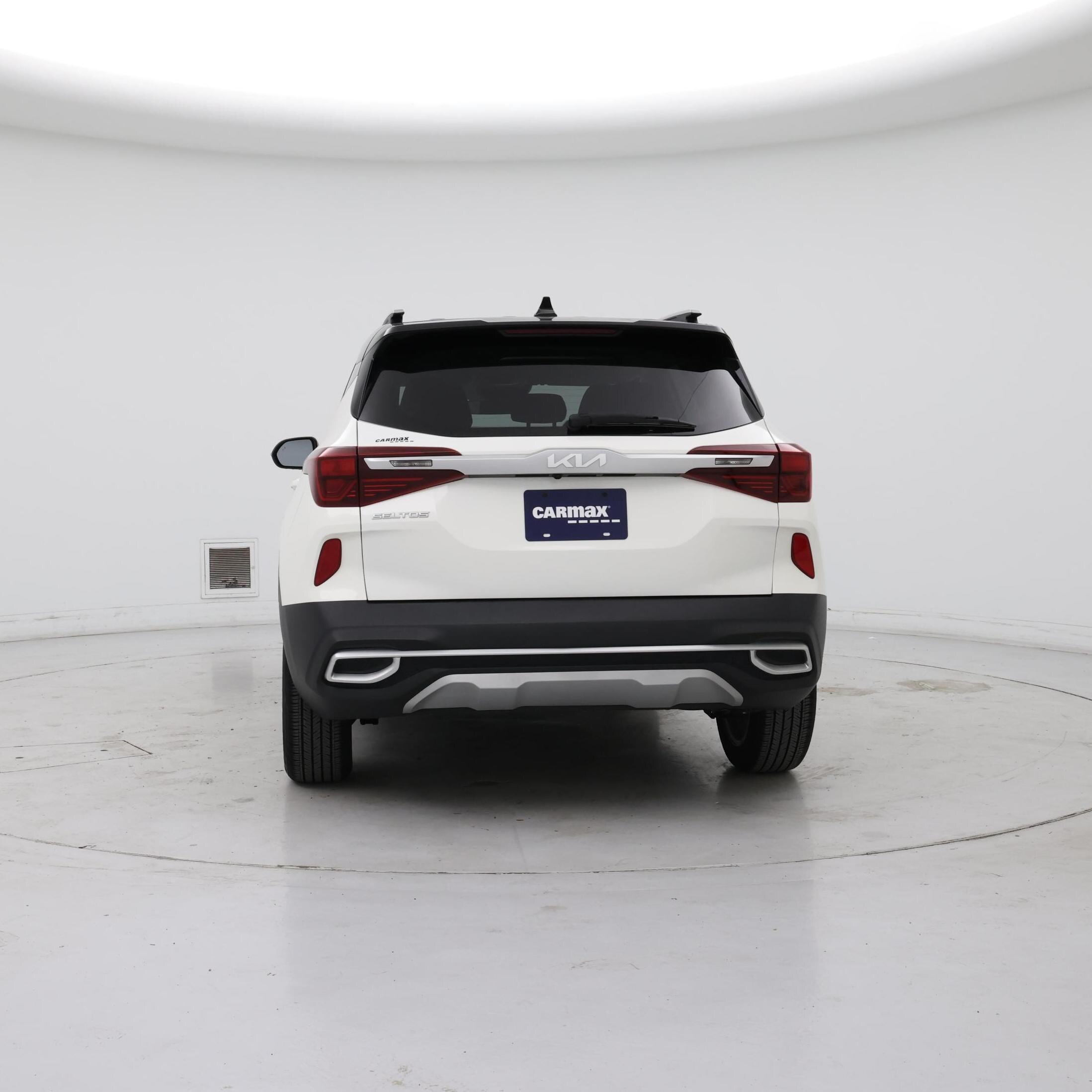 Thumbnail: 2023 Kia Seltos - 6