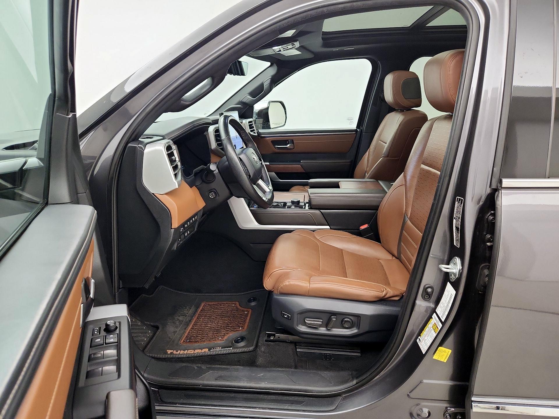 Thumbnail: 2022 Toyota Tundra - 11