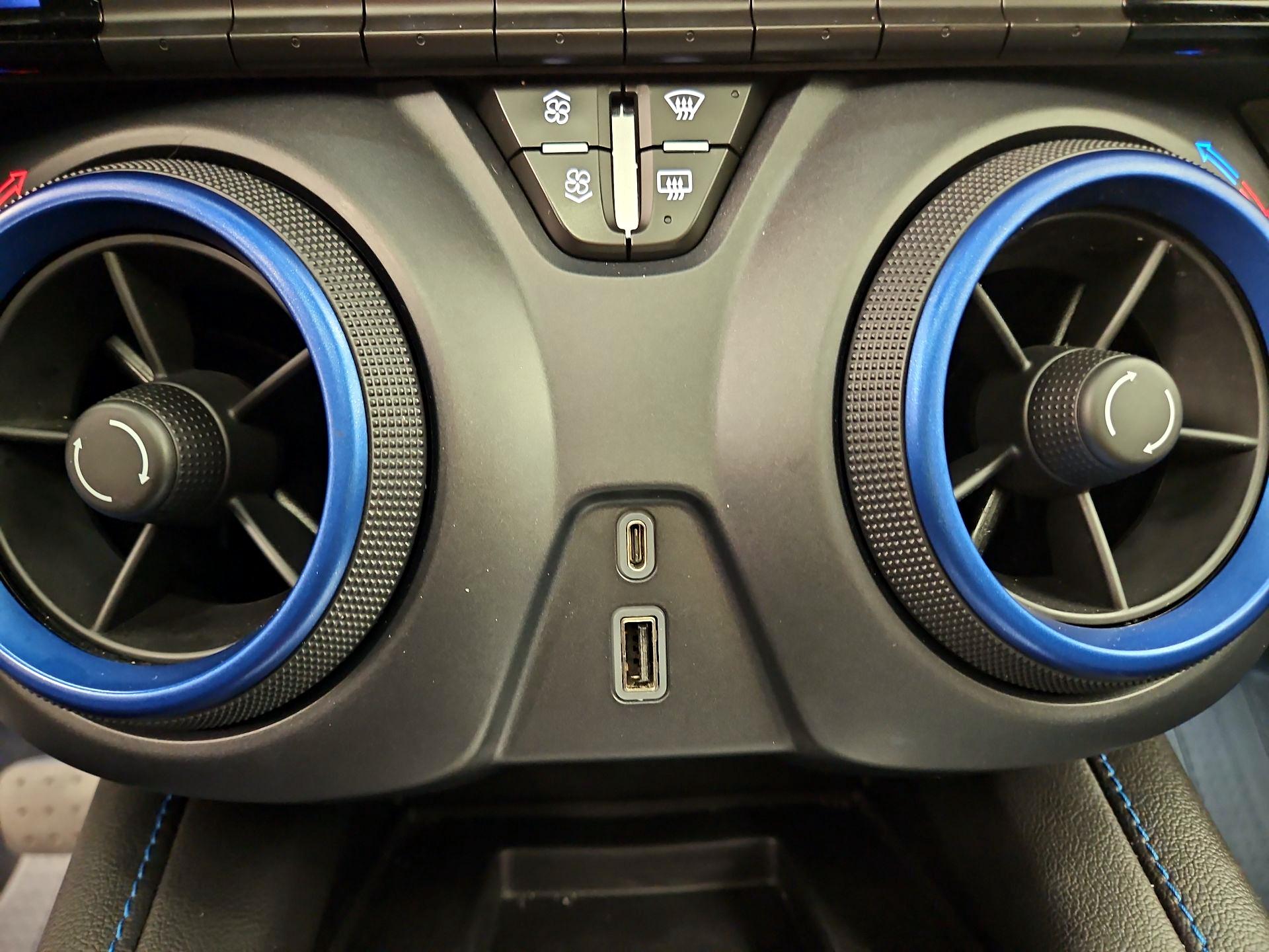 Thumbnail: 2023 Chevrolet Blazer - 19