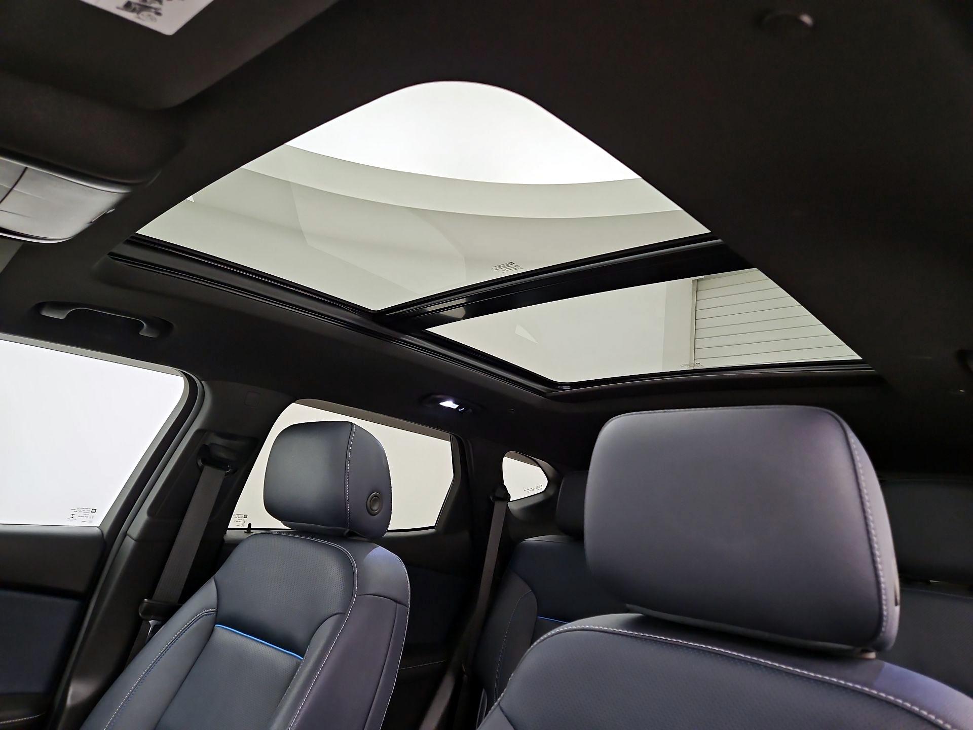 Thumbnail: 2023 Chevrolet Blazer - 20