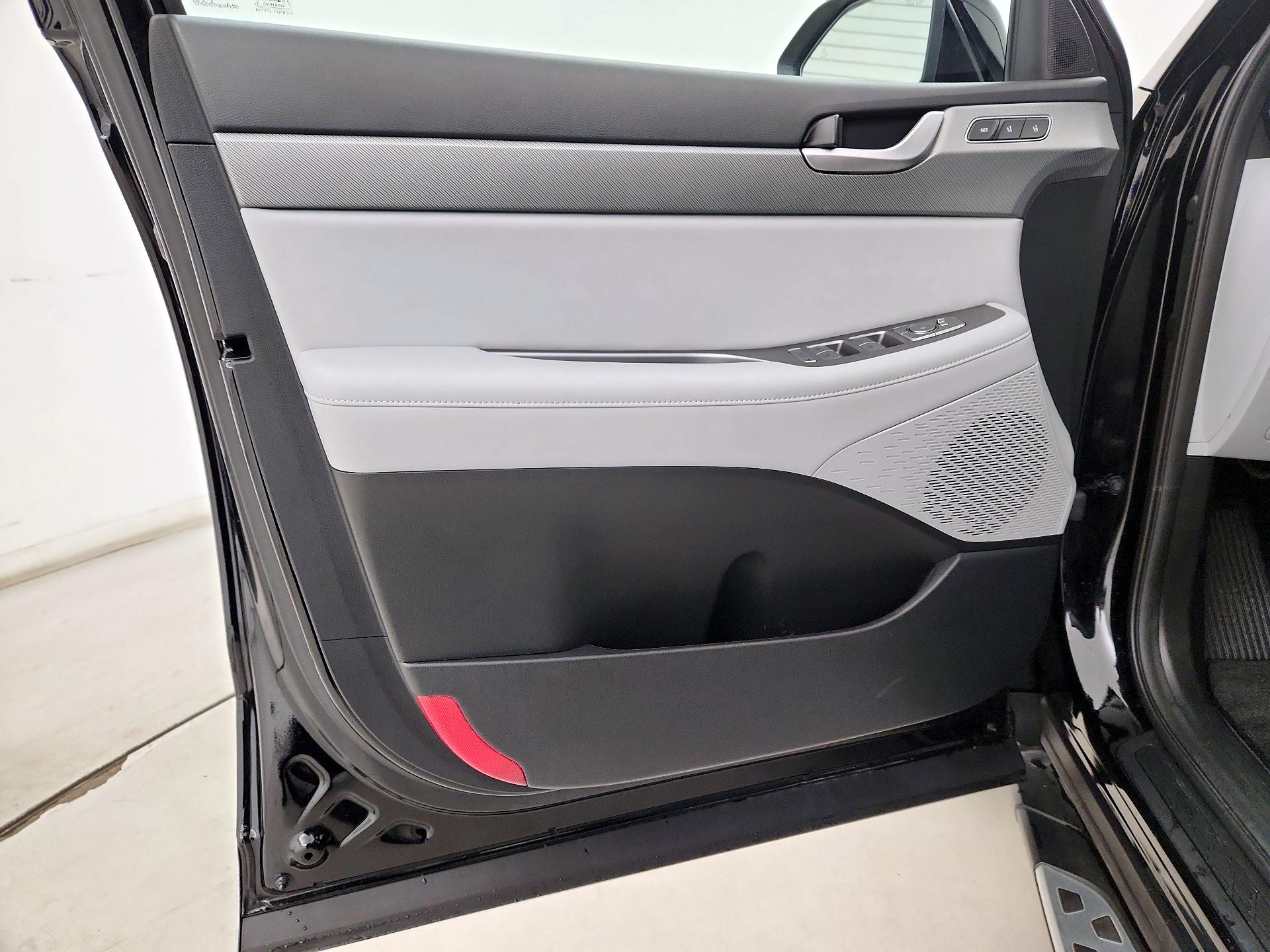 Thumbnail: 2025 Hyundai Palisade - 12