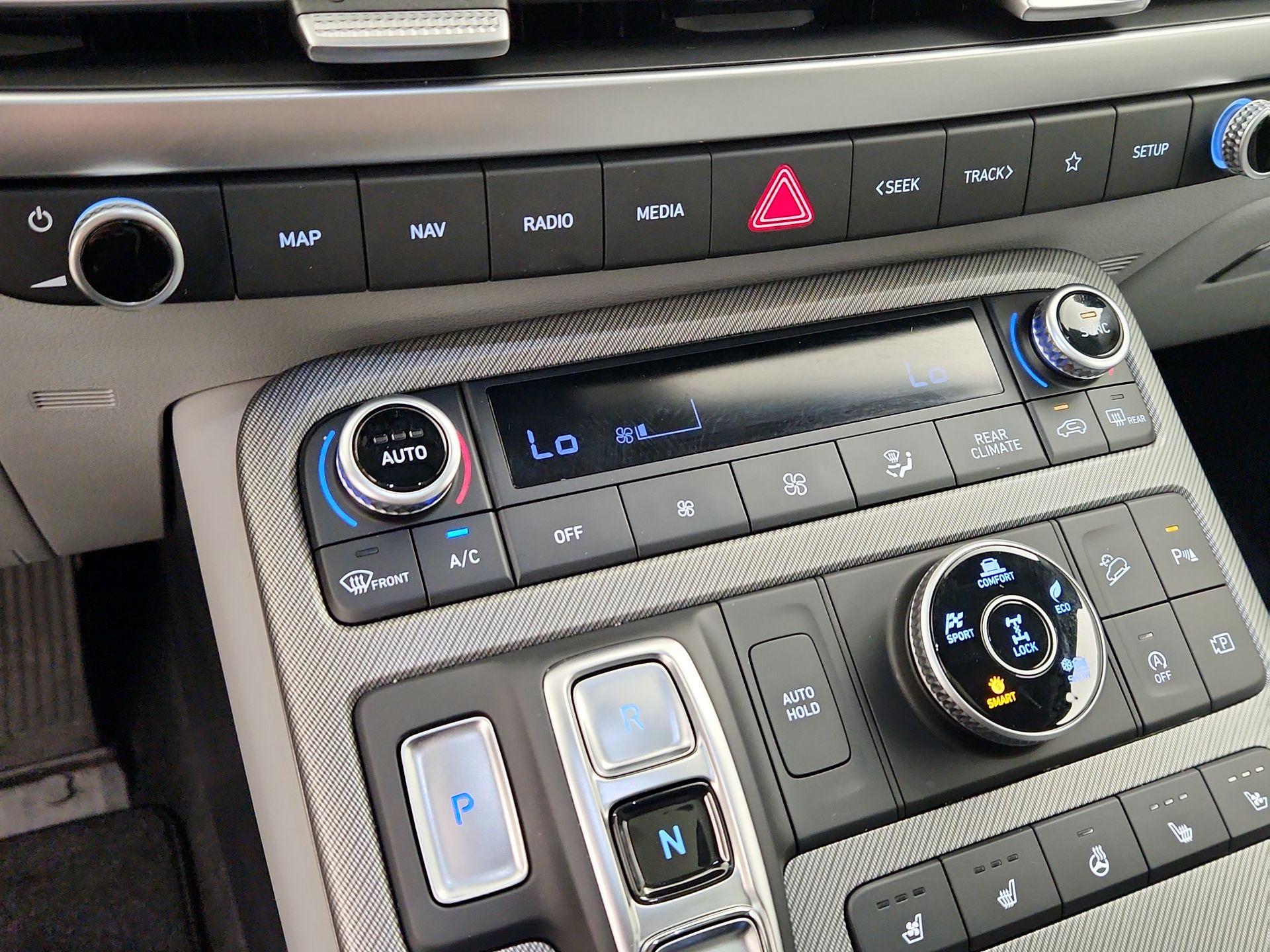 Thumbnail: 2025 Hyundai Palisade - 17