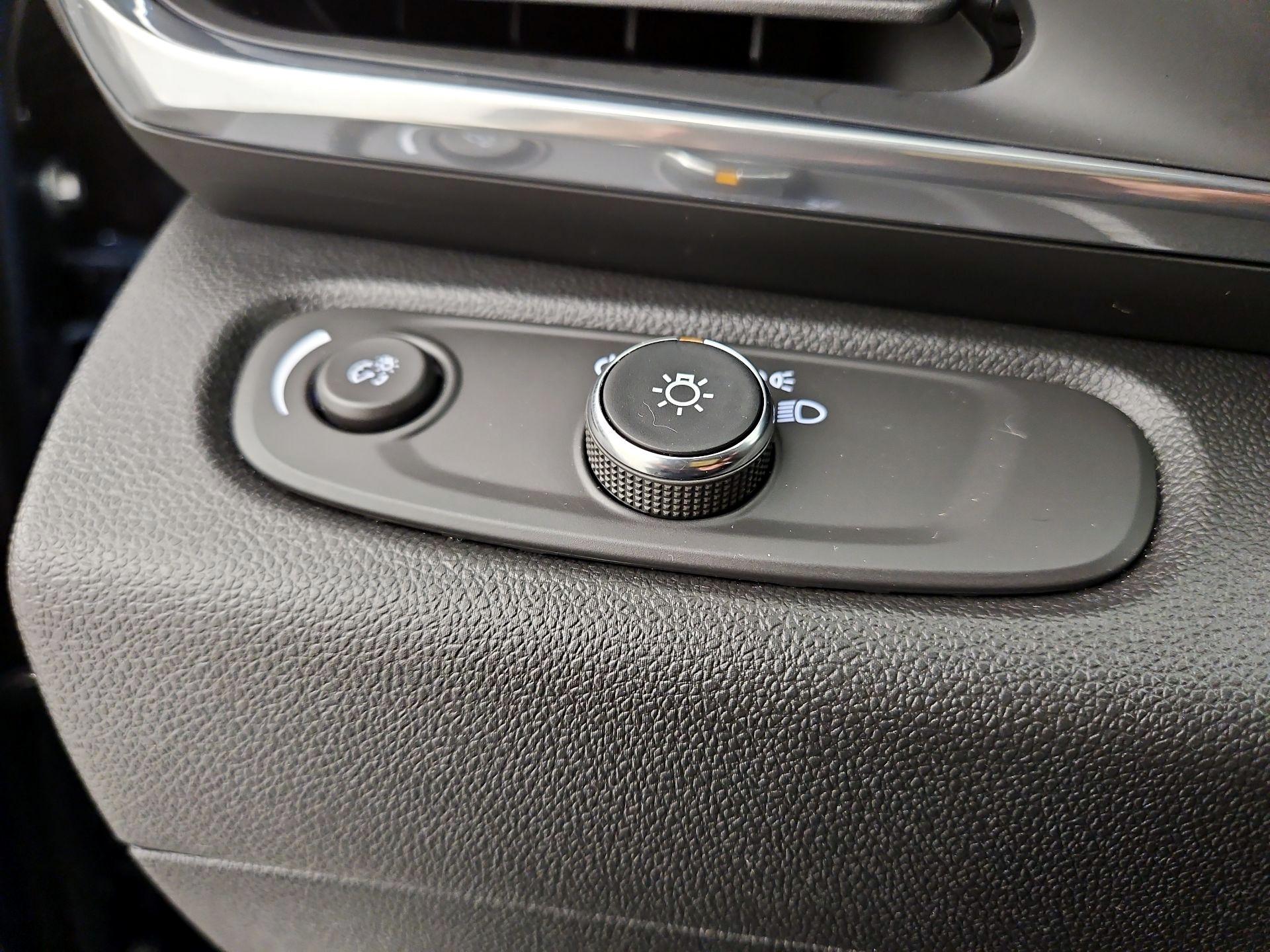 Thumbnail: 2024 Buick Envista - 13