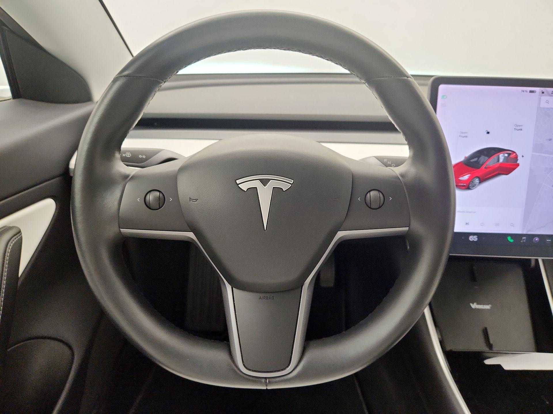 Thumbnail: 2019 Tesla Model 3 - 10