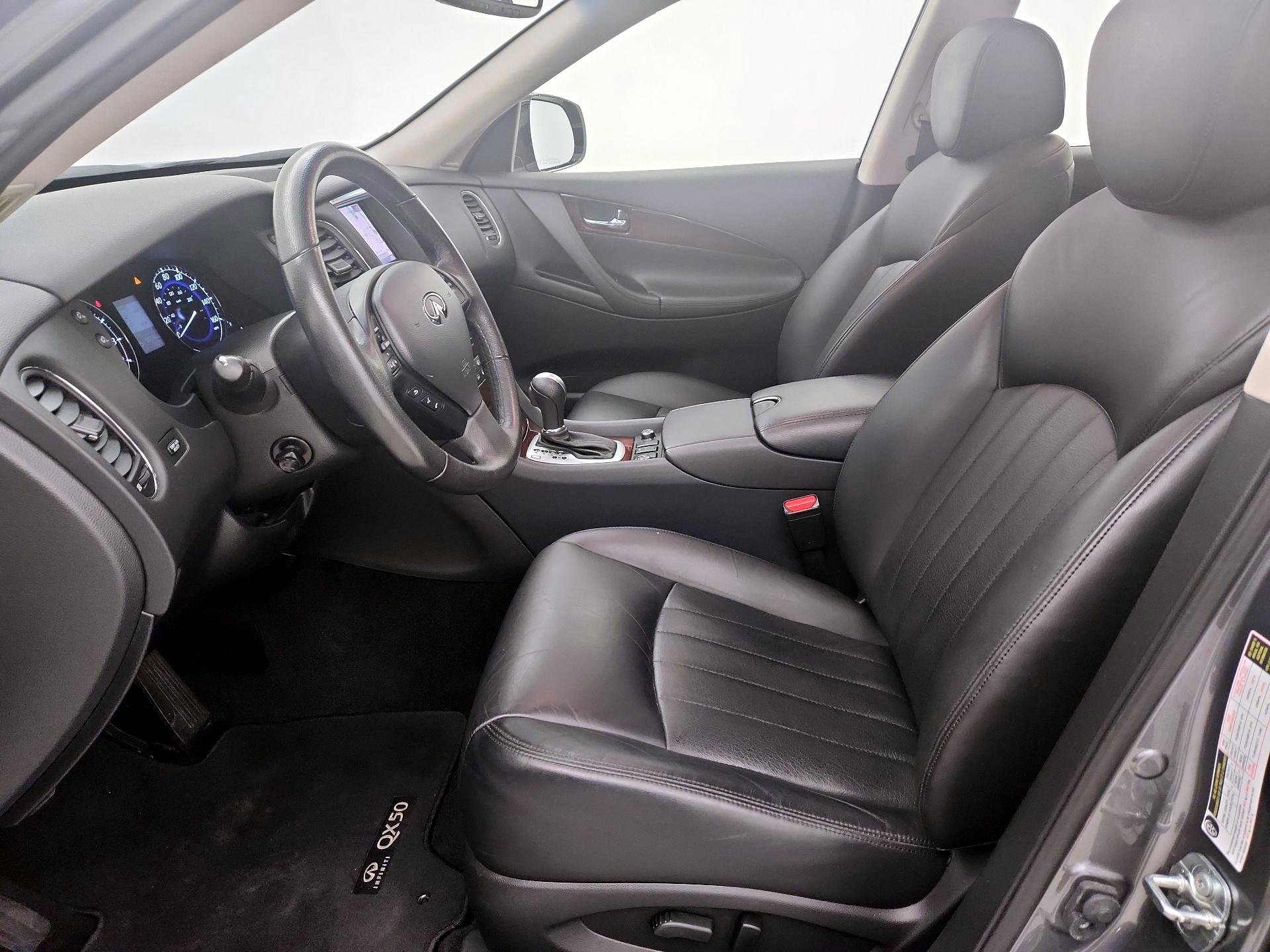 Thumbnail: 2017 INFINITI QX50 - 11